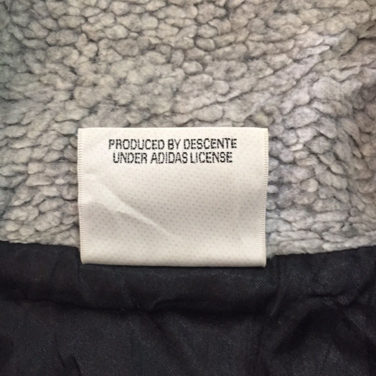 Adidas Adidas 3 Stripes Fleece Zipper Jacket MADE IN JAPAN Size US L / EU 52-54 / 3 - 16 Thumbnail