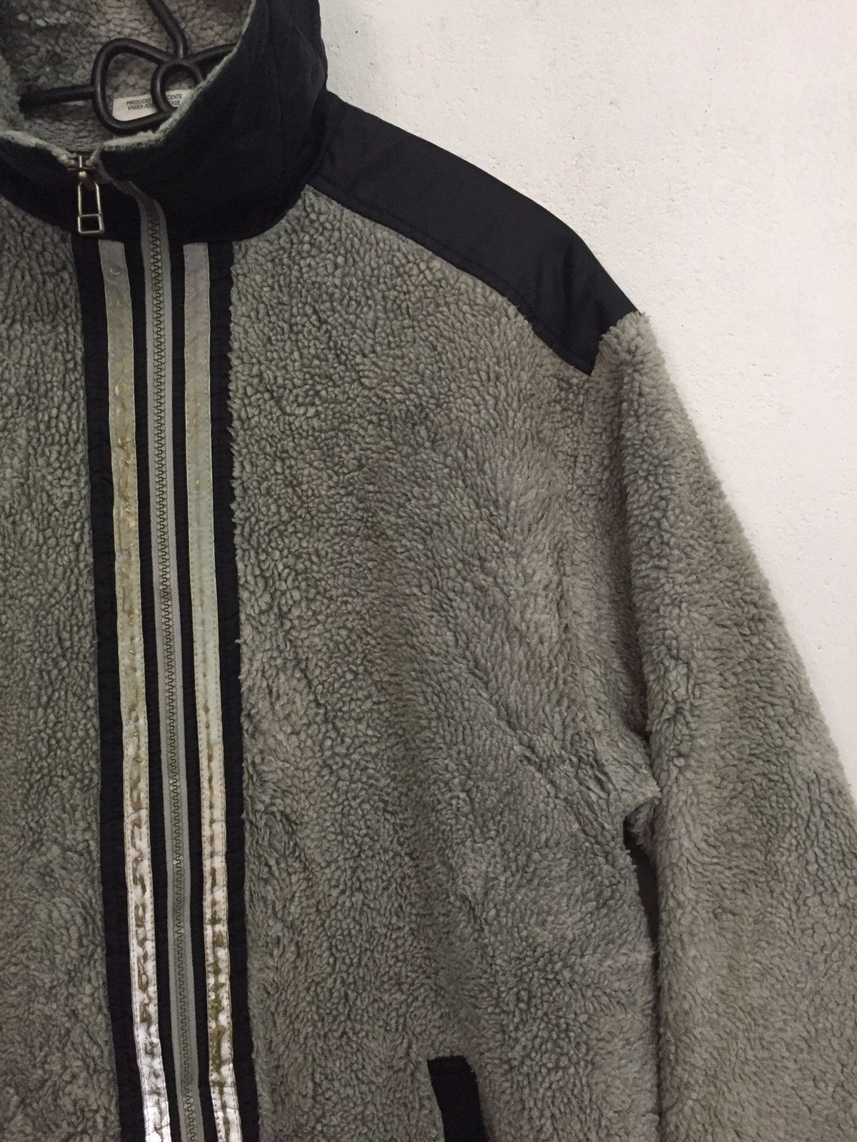 Adidas Adidas 3 Stripes Fleece Zipper Jacket MADE IN JAPAN Size US L / EU 52-54 / 3 - 5 Thumbnail