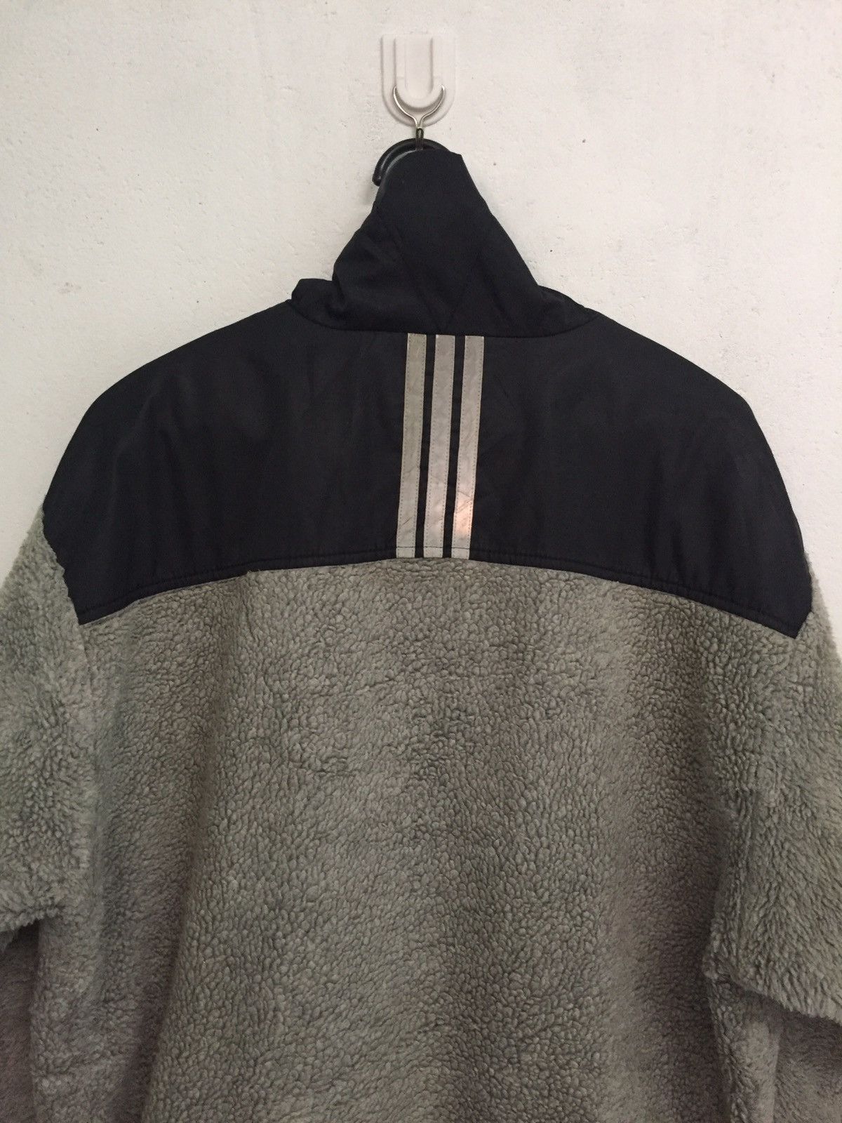 Adidas Adidas 3 Stripes Fleece Zipper Jacket MADE IN JAPAN Size US L / EU 52-54 / 3 - 11 Thumbnail