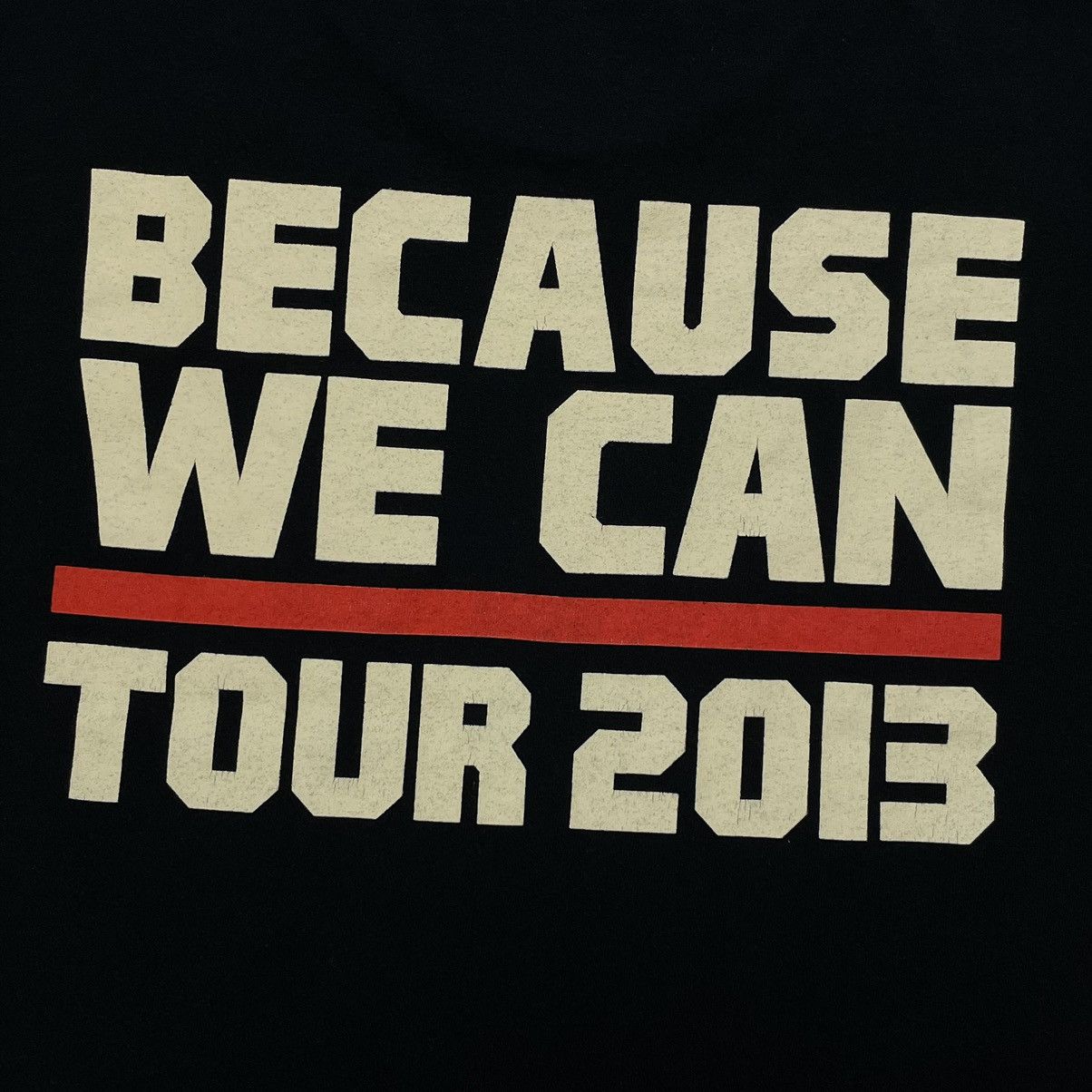 Band Tees Bon Jovi Becouse We Can Tour 2013 T-shirt Size US M / EU 48-50 / 2 - 8 Thumbnail