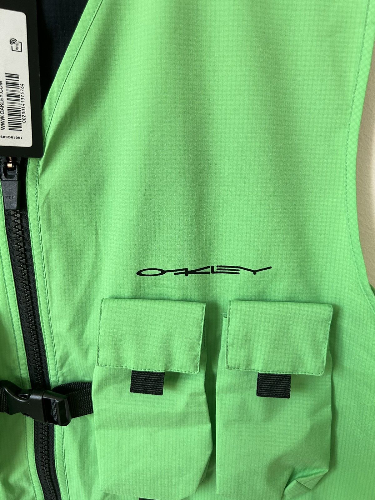 Oakley Oakley gorpcore vest L black outdoor Size US M / EU 48-50 / 2 - 5 Thumbnail