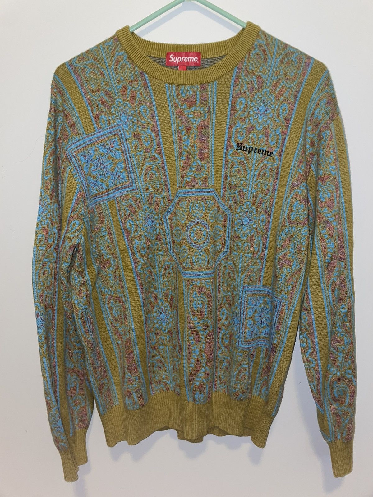 supreme tapestry sweater S-