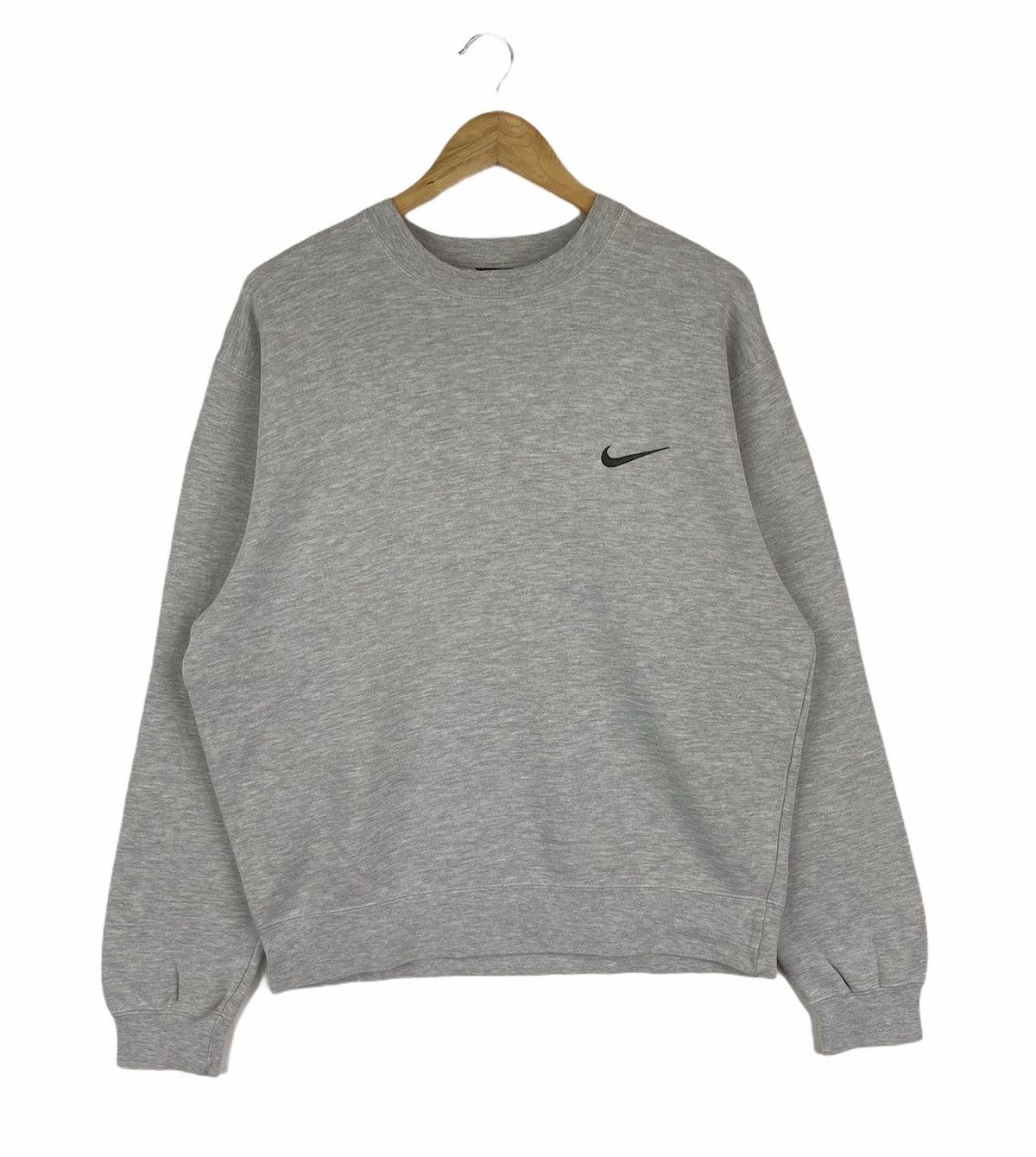Nike × Vintage VINTAGE NIKE SWOOSH SMALL LOGO SPORTSWEAR SWEATSHIRT JUMPER Size US L / EU 52-54 / 3 - 1 Thumbnail