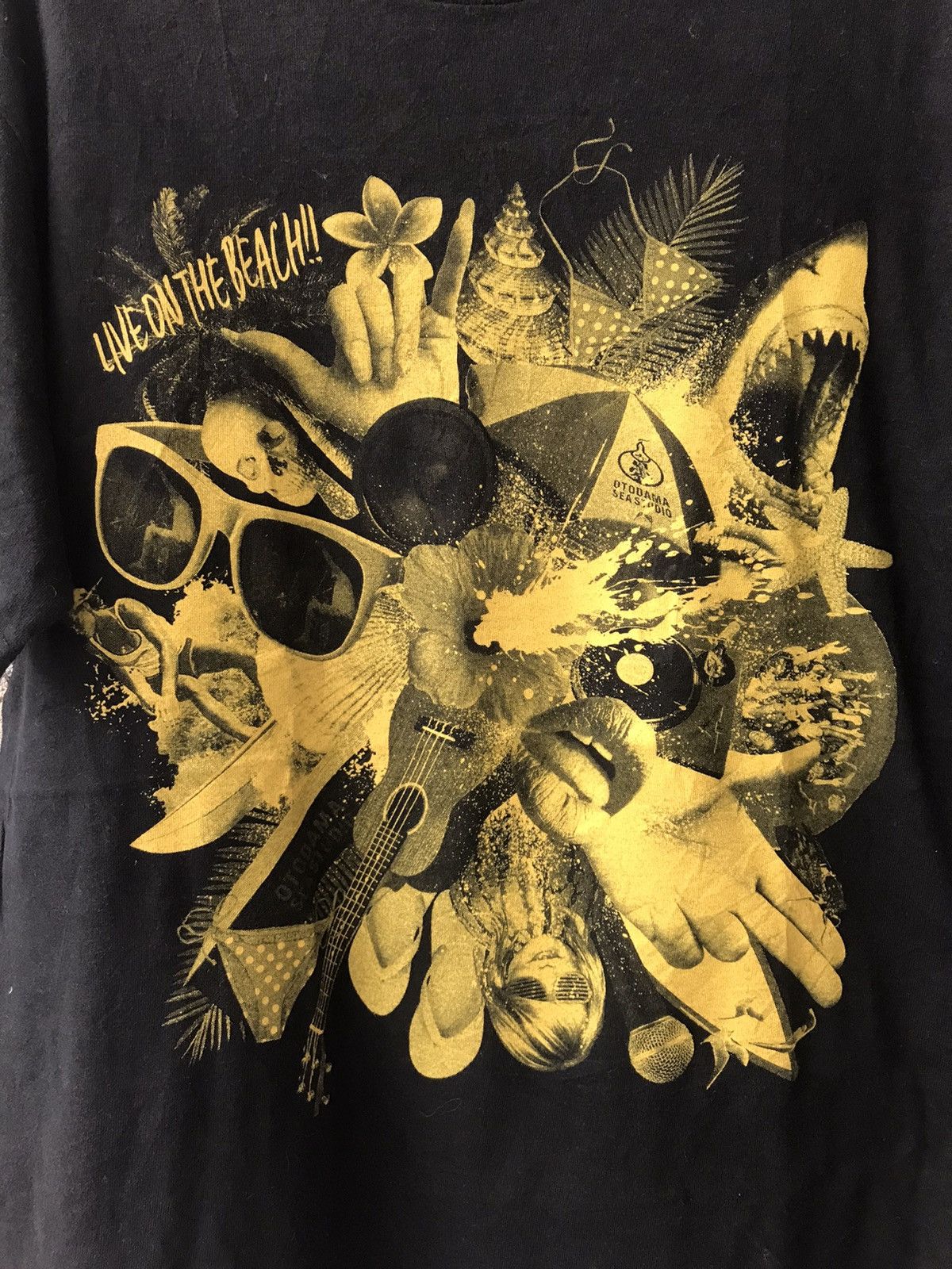 Quiksilver Quiksilver Tee Live On The Beach Nice Screen Surfwear Size US L / EU 52-54 / 3 - 2 Thumbnail