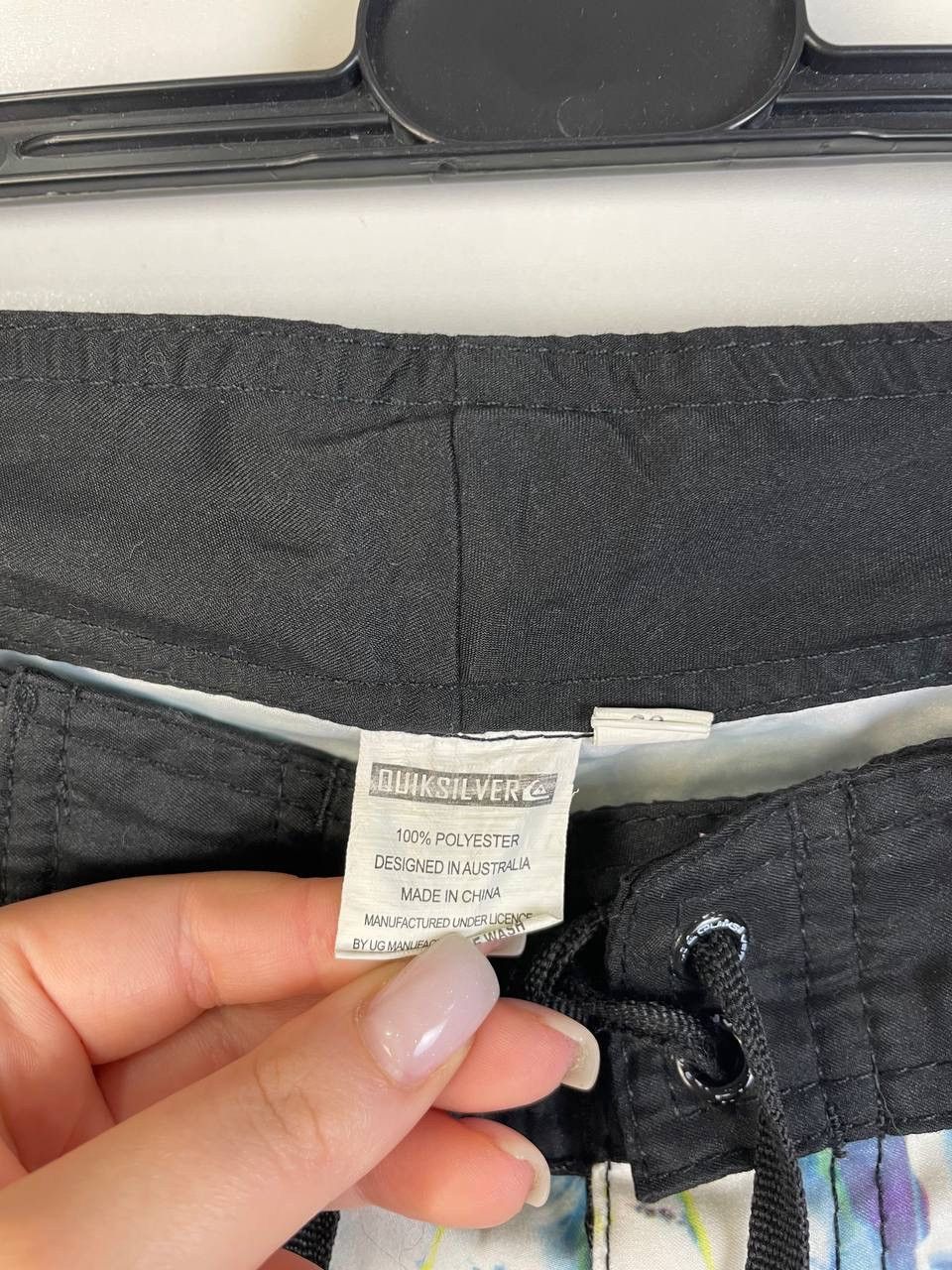 Vintage Quicksilver vintage shorts size 30 Size US 30 / EU 46 - 3 Thumbnail