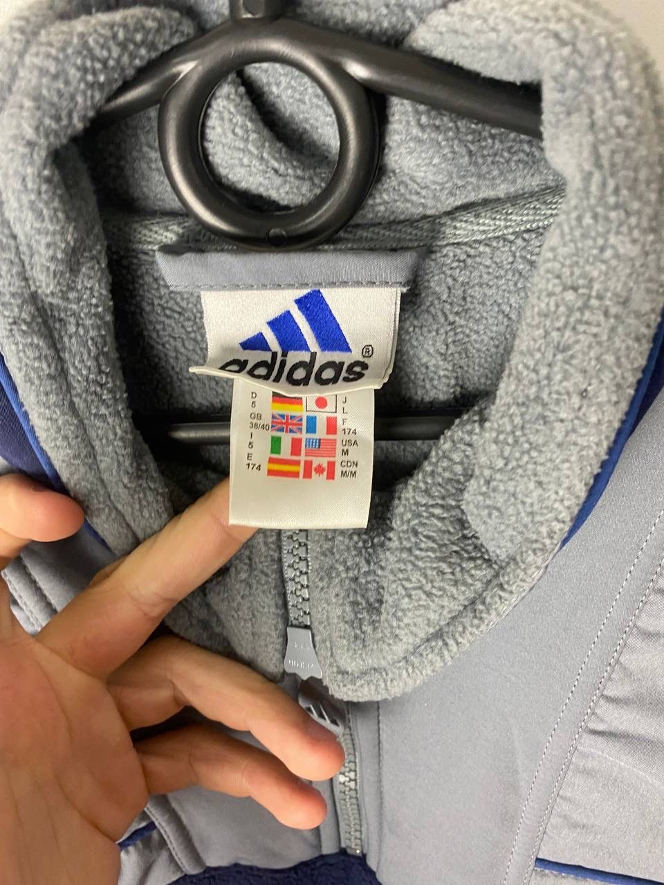 Vintage Adidas fleece sweatshirt size L Size US L / EU 52-54 / 3 - 3 Thumbnail