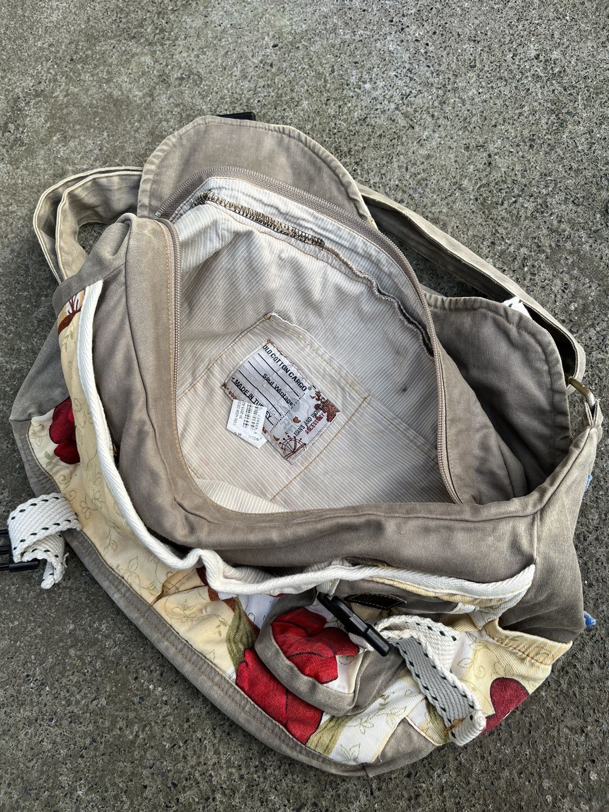 Other Vintage y2k Flowers Messenger Bag Multi Pocket Utility Size ONE SIZE - 10 Thumbnail