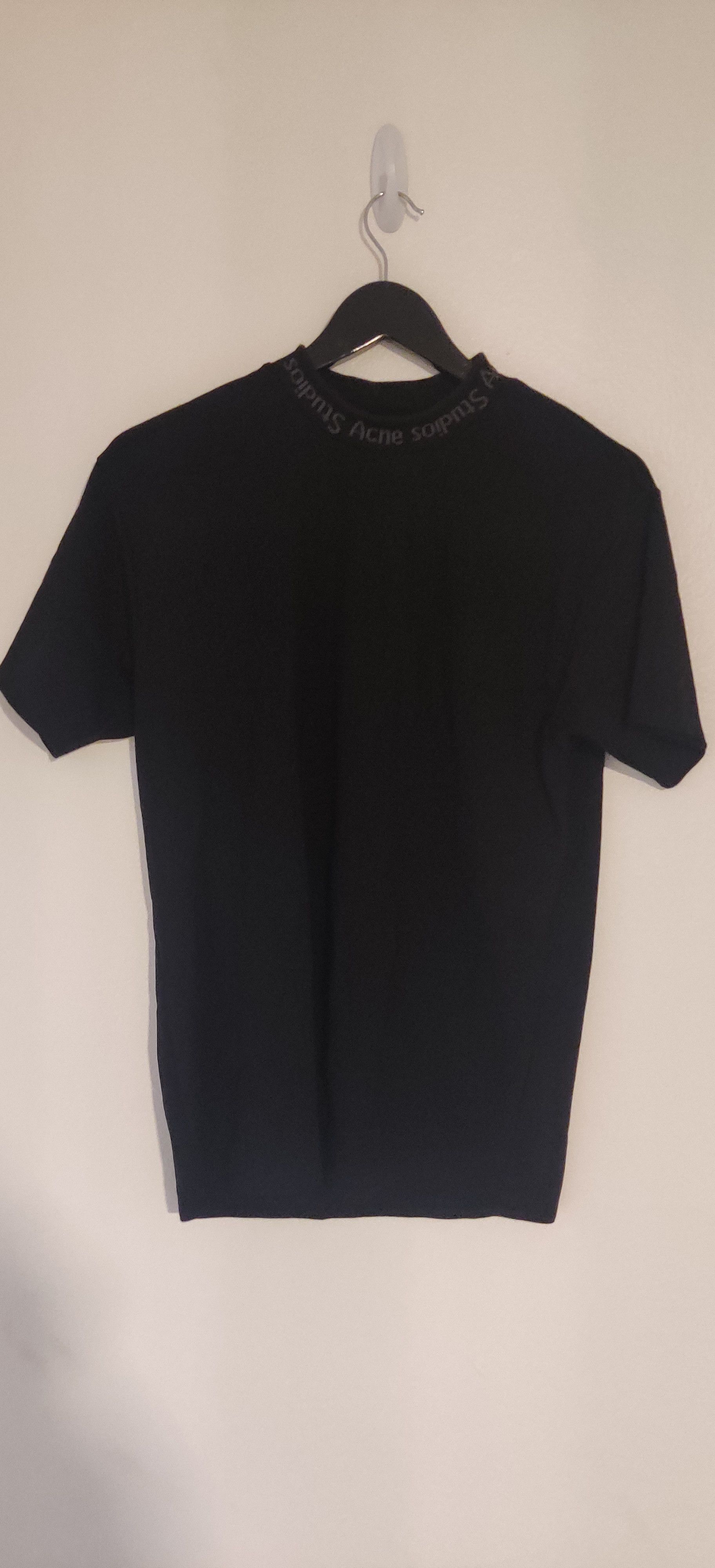 Acne studio hot sale navid tee