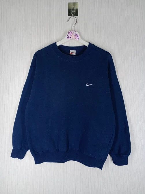 Nike Vintage Nike Small Logo 90s Crewneck Sweatshirt Size US L / EU 52-54 / 3 - 1 Thumbnail