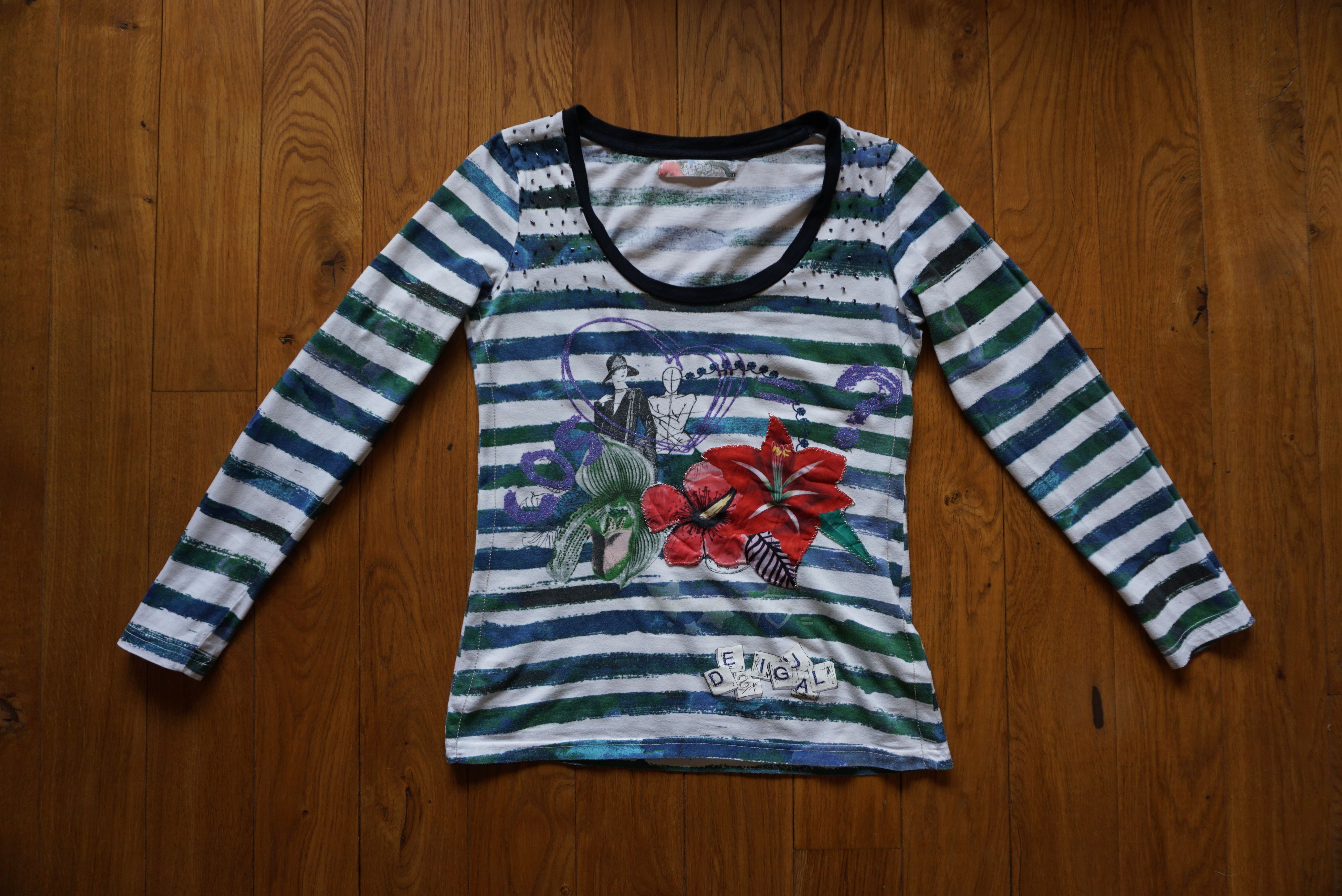 Designer Desigual top S 4/6 patterned stylish t-shirt striped slimfit Size S / US 4 / IT 40 - 14 Thumbnail