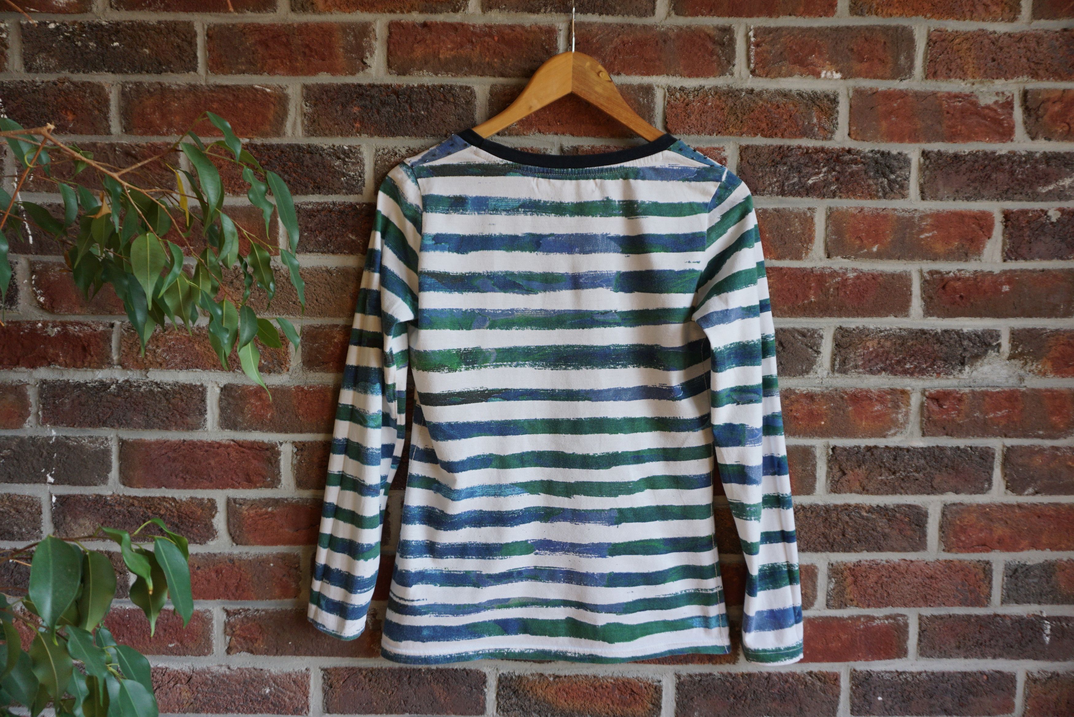 Designer Desigual top S 4/6 patterned stylish t-shirt striped slimfit Size S / US 4 / IT 40 - 8 Thumbnail