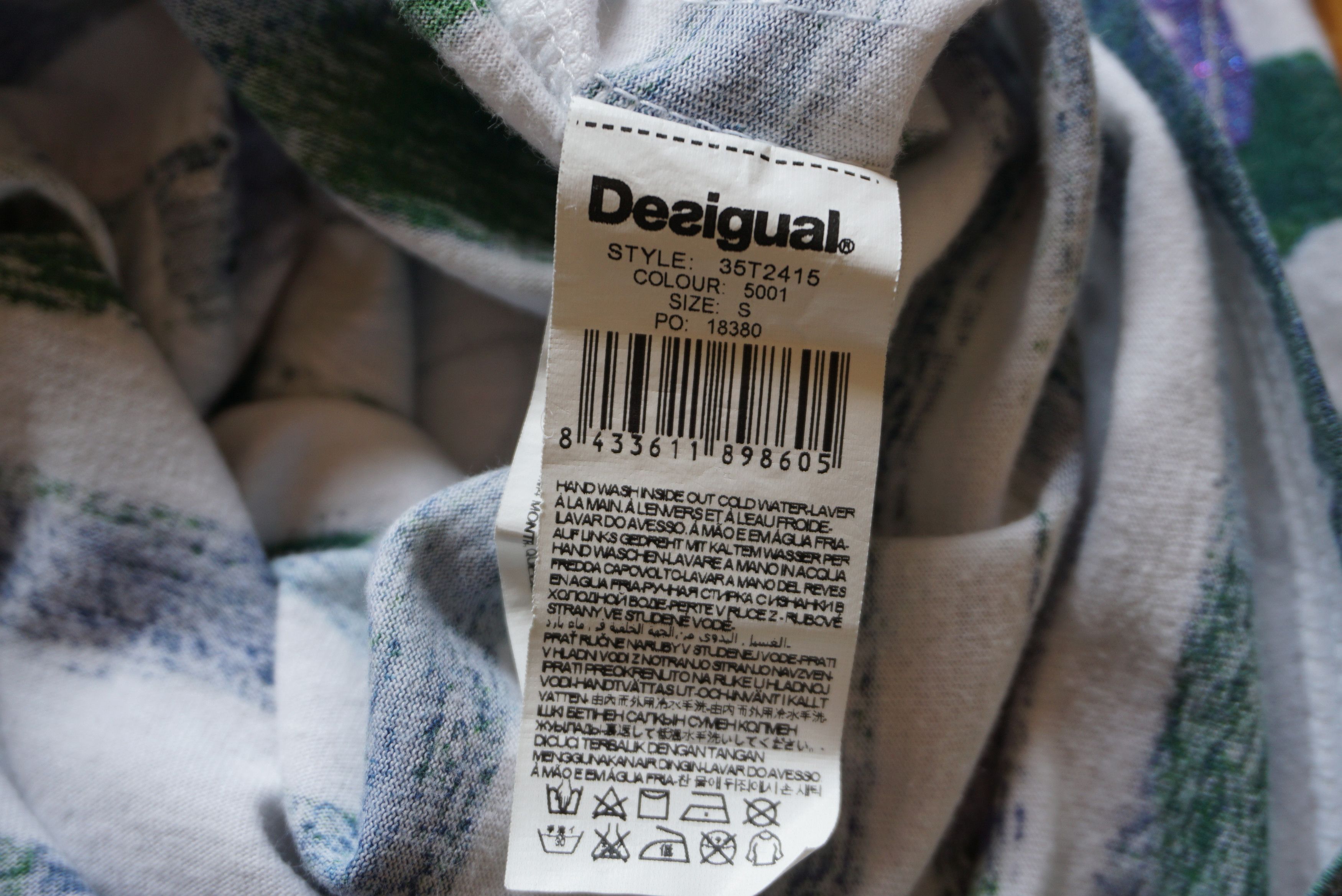Designer Desigual top S 4/6 patterned stylish t-shirt striped slimfit Size S / US 4 / IT 40 - 16 Thumbnail