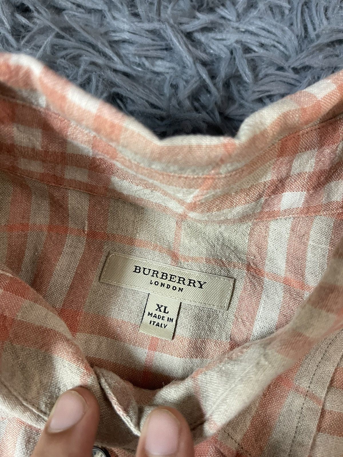 Burberry Burberry 100% linen nova check tartan sleeveless shirt Size XL / US 12-14 / IT 48-50 - 2 Thumbnail