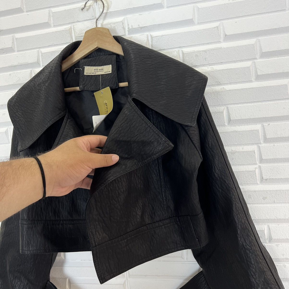 Japanese Brand CROPPED BIKER PARACHUTE LEATHER JACKET AFTF BASIC OUTERWEAR Size US S / EU 44-46 / 1 - 5 Thumbnail