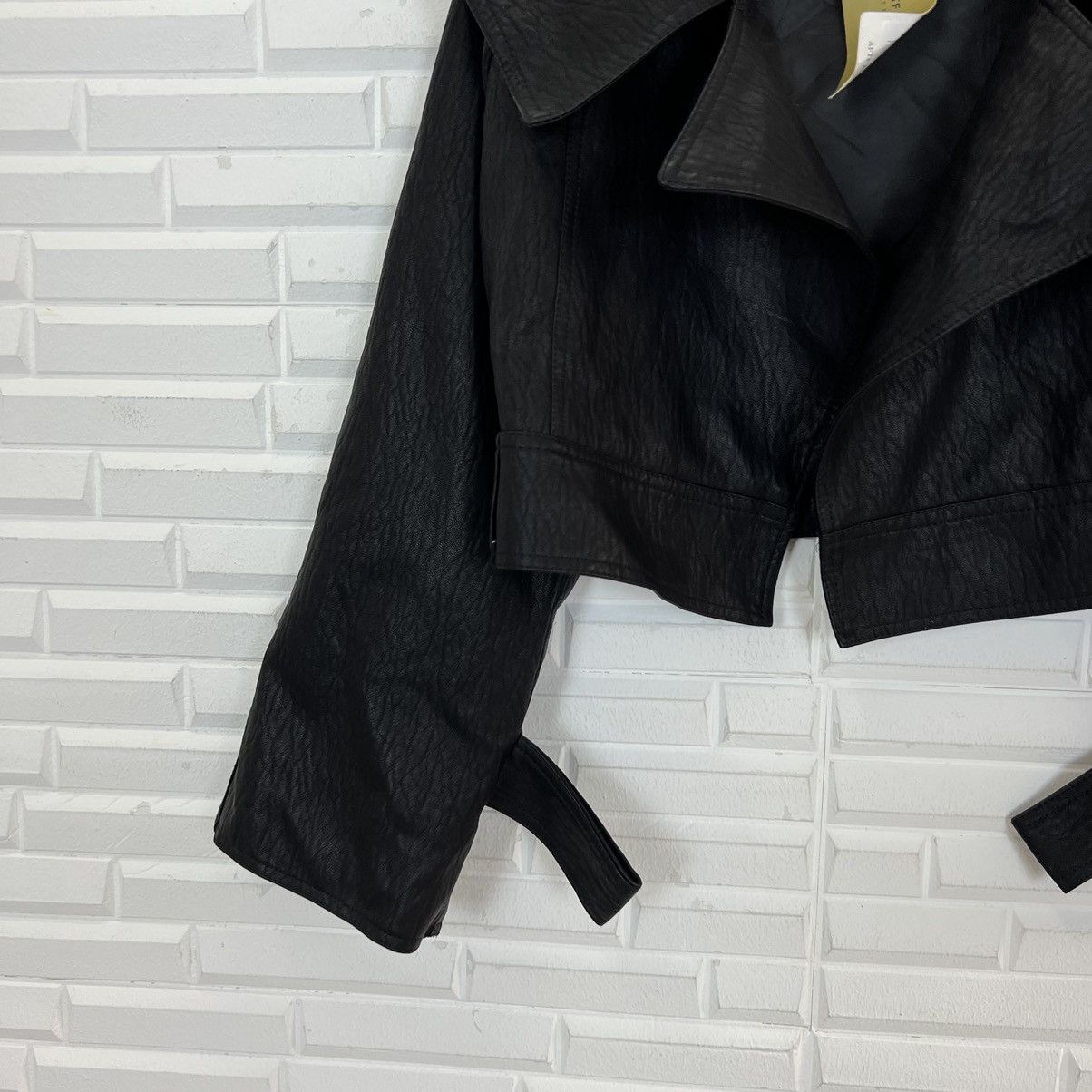 Japanese Brand CROPPED BIKER PARACHUTE LEATHER JACKET AFTF BASIC OUTERWEAR Size US S / EU 44-46 / 1 - 3 Thumbnail