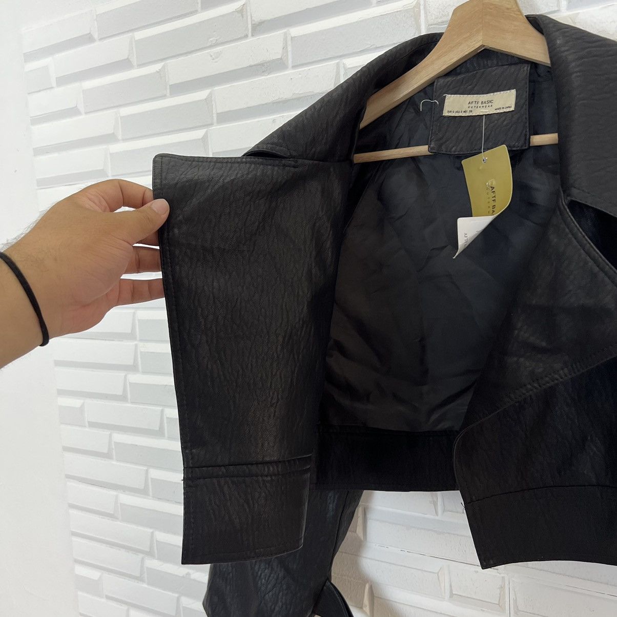 Japanese Brand CROPPED BIKER PARACHUTE LEATHER JACKET AFTF BASIC OUTERWEAR Size US S / EU 44-46 / 1 - 6 Thumbnail