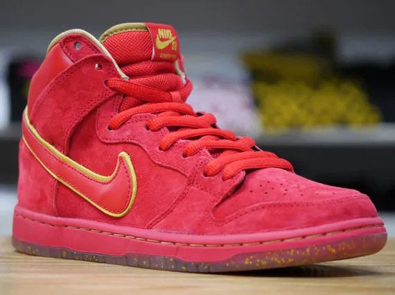 Nike SB Dunk High Chinese New Year (CNY)