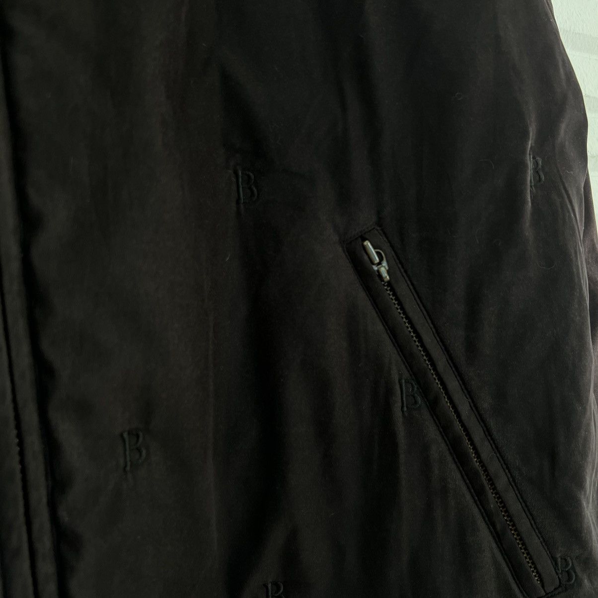 Burberry VINTAGE BURBERRYS LONG JACKET BIG LOGO FULL PRINT ‘B’ Size US L / EU 52-54 / 3 - 9 Thumbnail