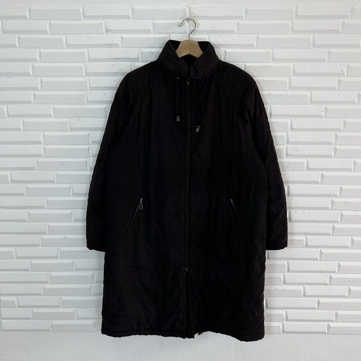 Burberry VINTAGE BURBERRYS LONG JACKET BIG LOGO FULL PRINT ‘B’ Size US L / EU 52-54 / 3 - 2 Thumbnail