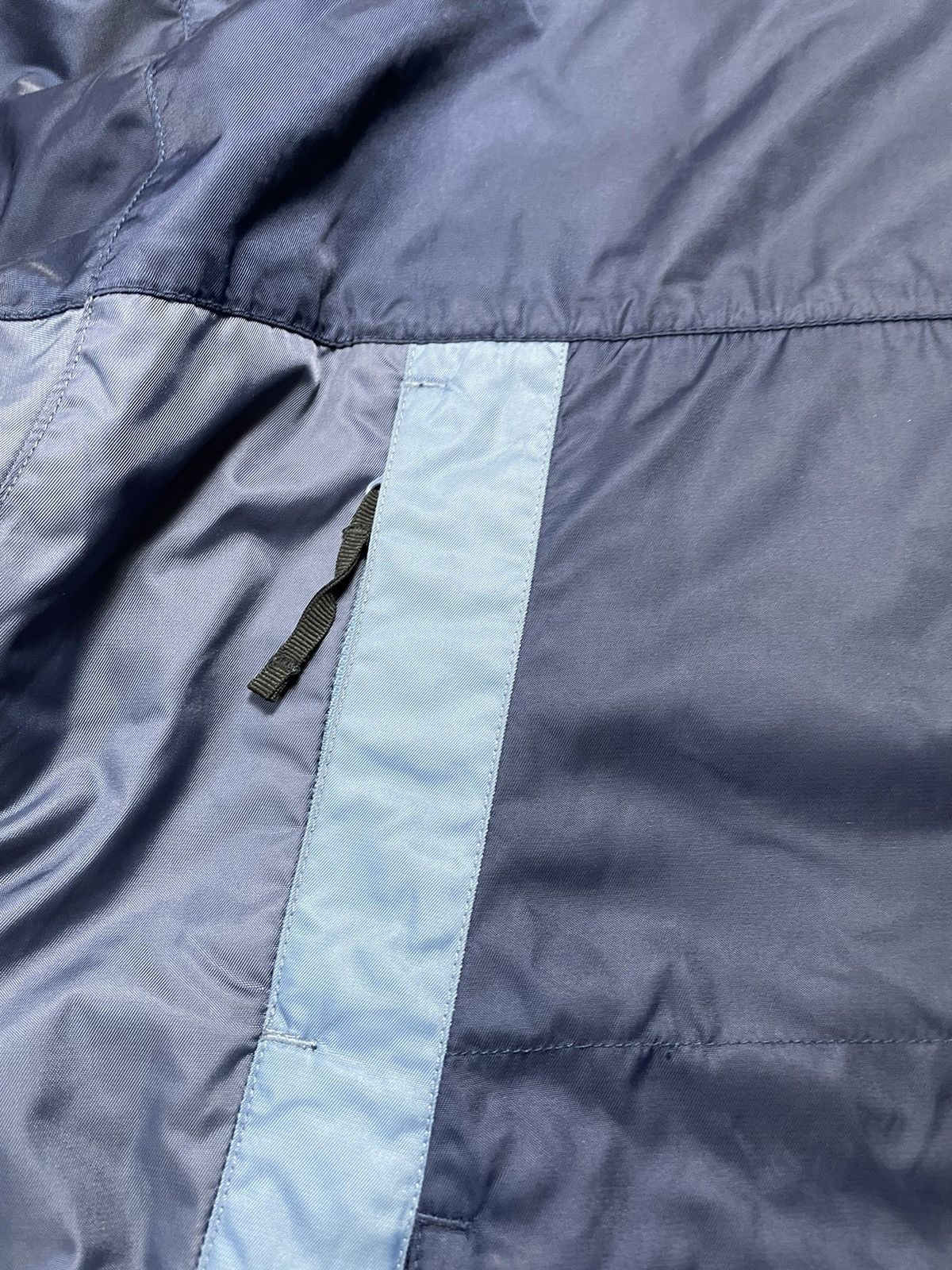 Nike × Vintage Vintage Nike down jacket with large Y2K logo Size US L / EU 52-54 / 3 - 8 Thumbnail