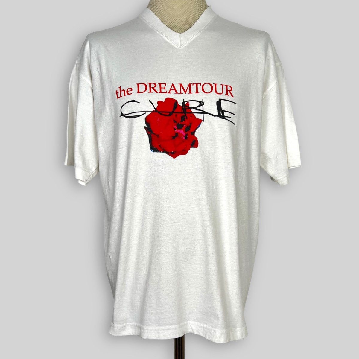 Band Tees Vintage 2000 The Cure ‘The Dream Tour’ V-Neck Euro T Shirt Size US L / EU 52-54 / 3 - 1 Thumbnail