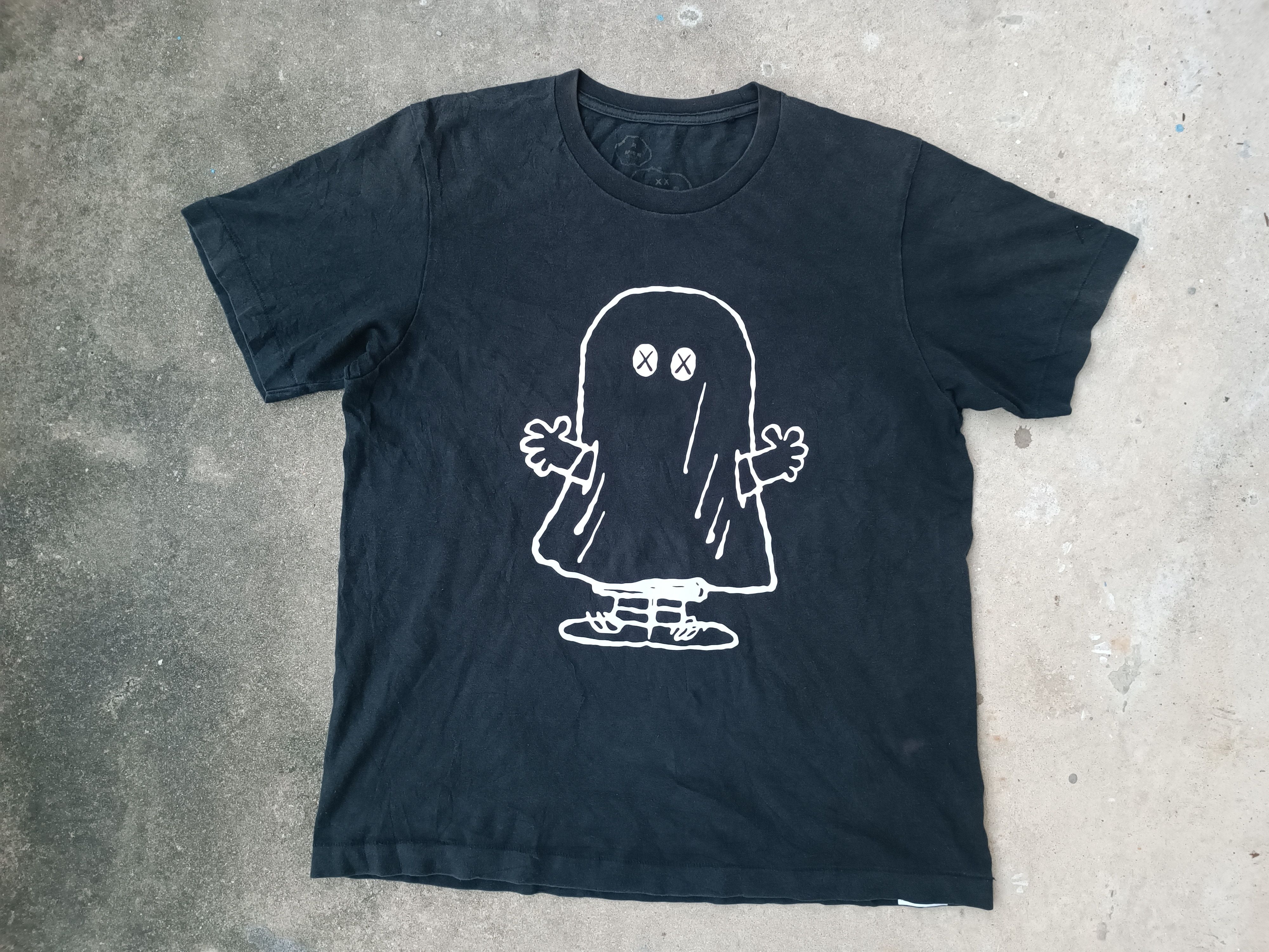 t shirt kaws x peanuts ghost dope