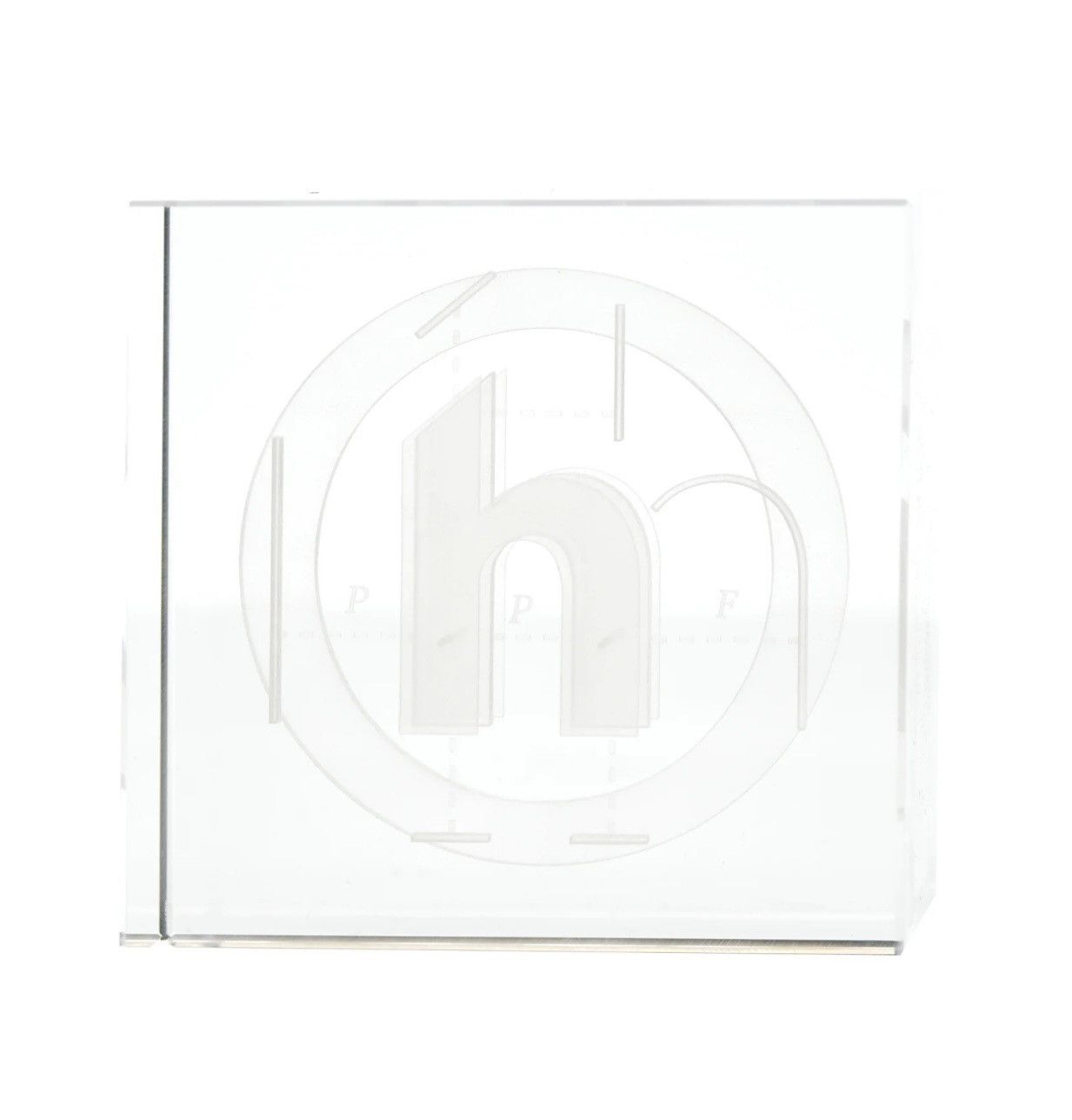 HIDDEN Hidden NY Crystal Paperweight Size ONE SIZE - 2 Thumbnail