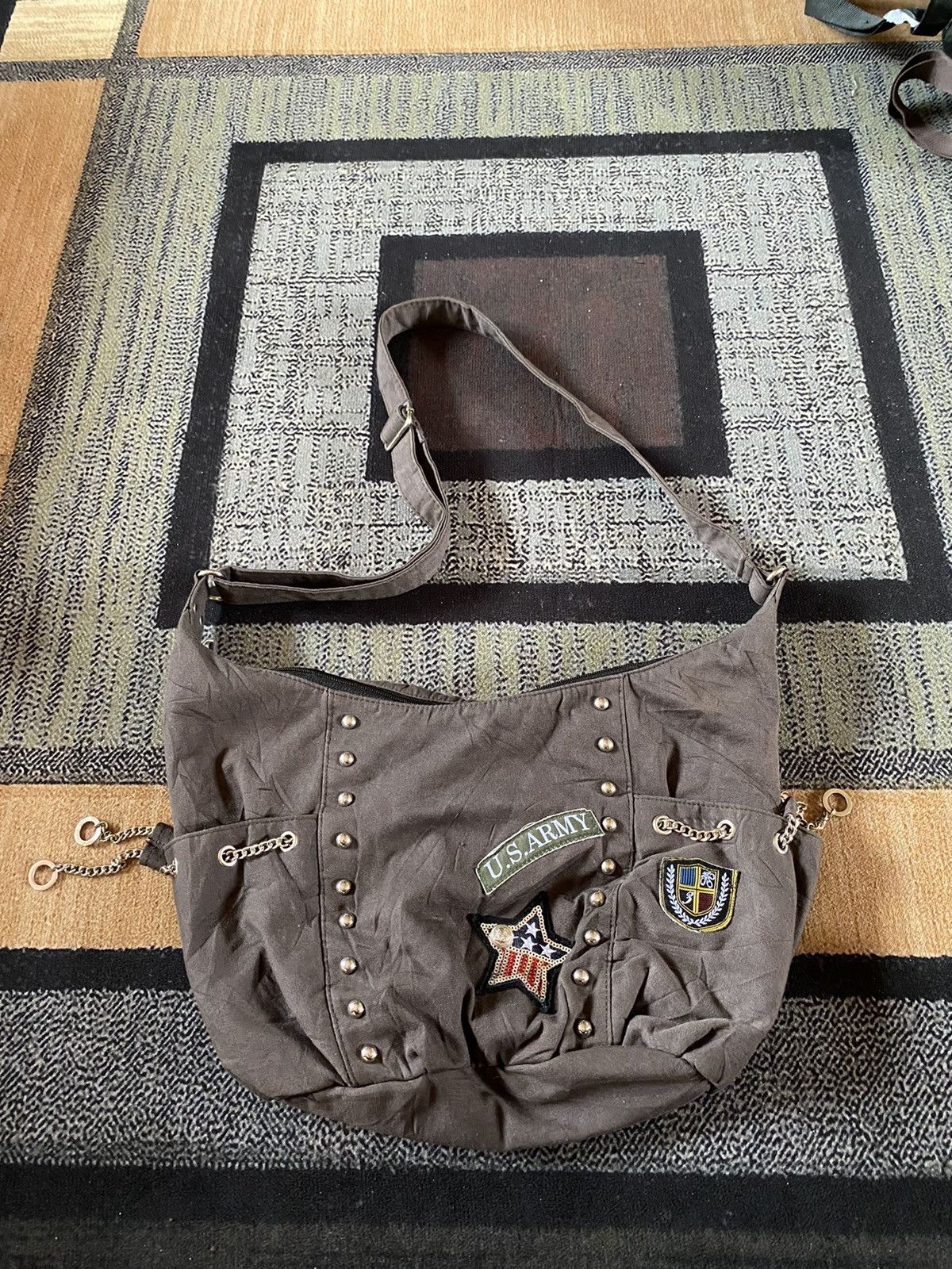 Army Of Me x Bag Us Army Sling Bag in Brown, Men's