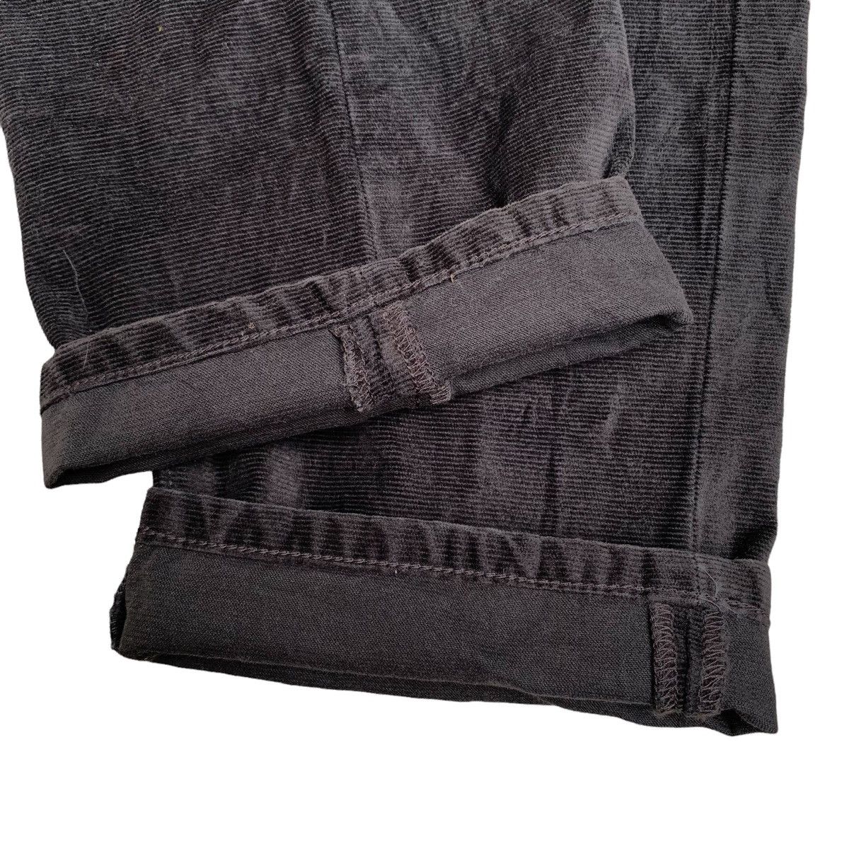 Undercover × Uniqlo Uniqlo x undercover corduroy pants Size US 31 - 5 Thumbnail