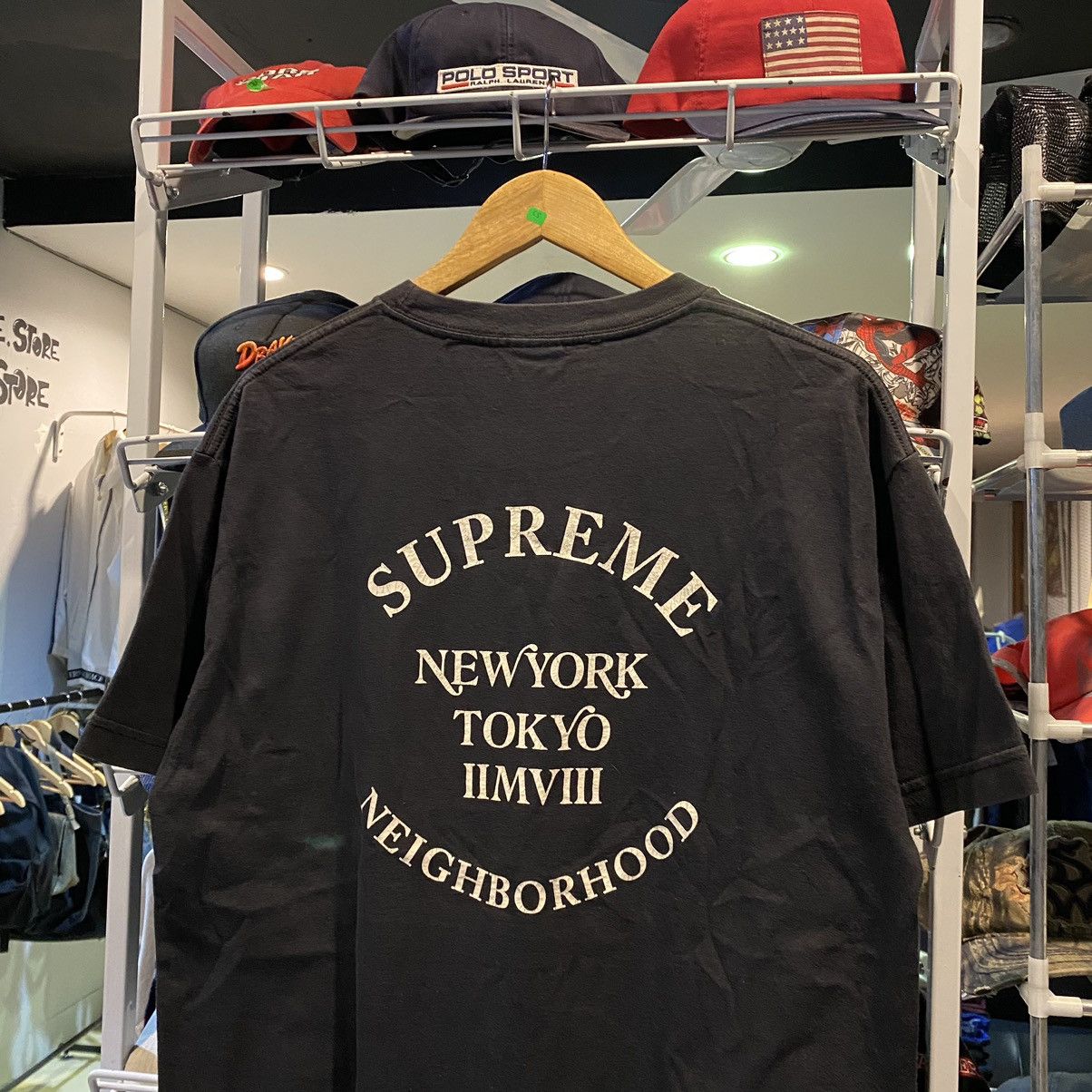 Neighborhood × Supreme Supreme x Neighborhood box logo tee Size US L / EU 52-54 / 3 - 7 Thumbnail