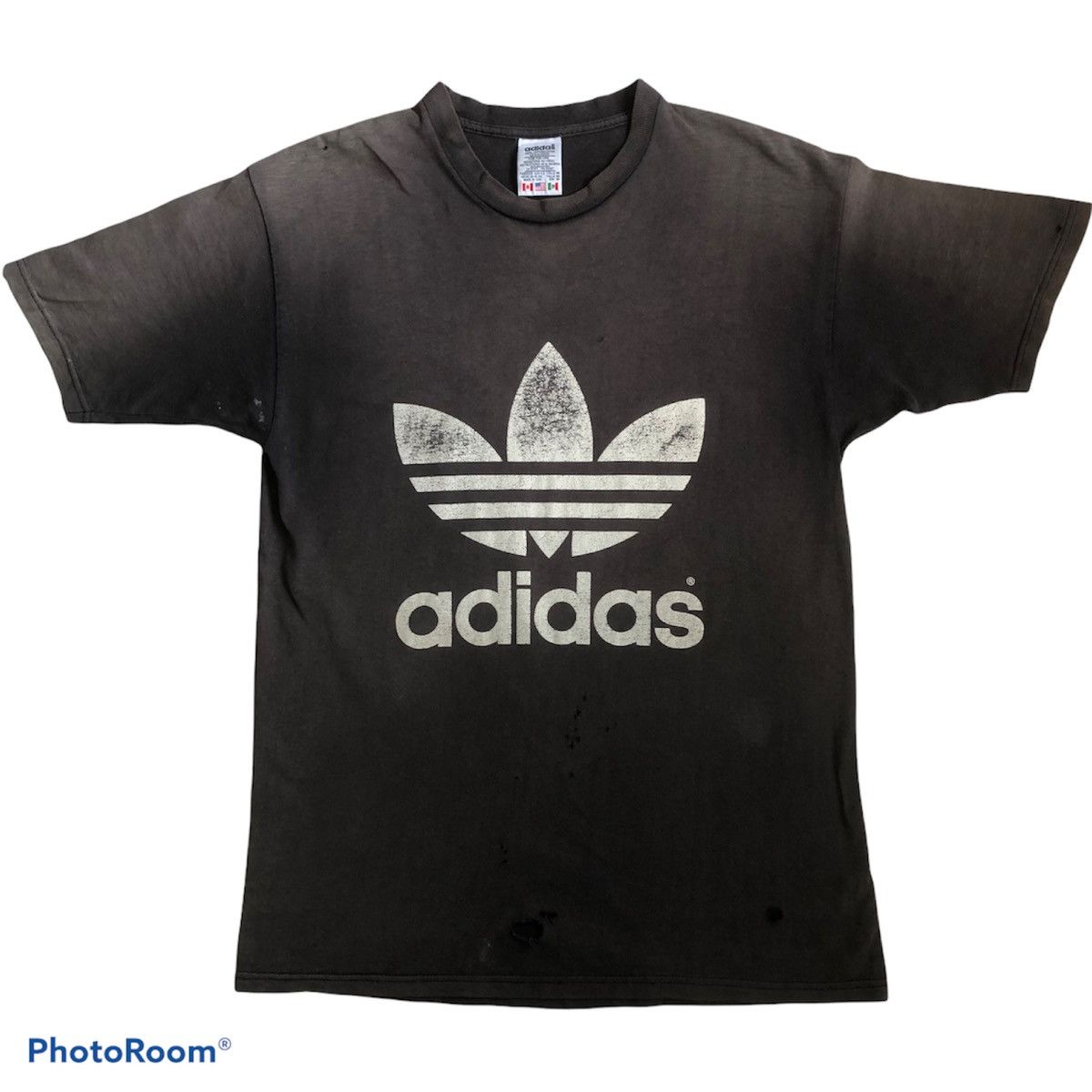 Adidas × Vintage Vintage Distressed Big Logo Adidas Tee Size M Size US M / EU 48-50 / 2 - 1 Thumbnail