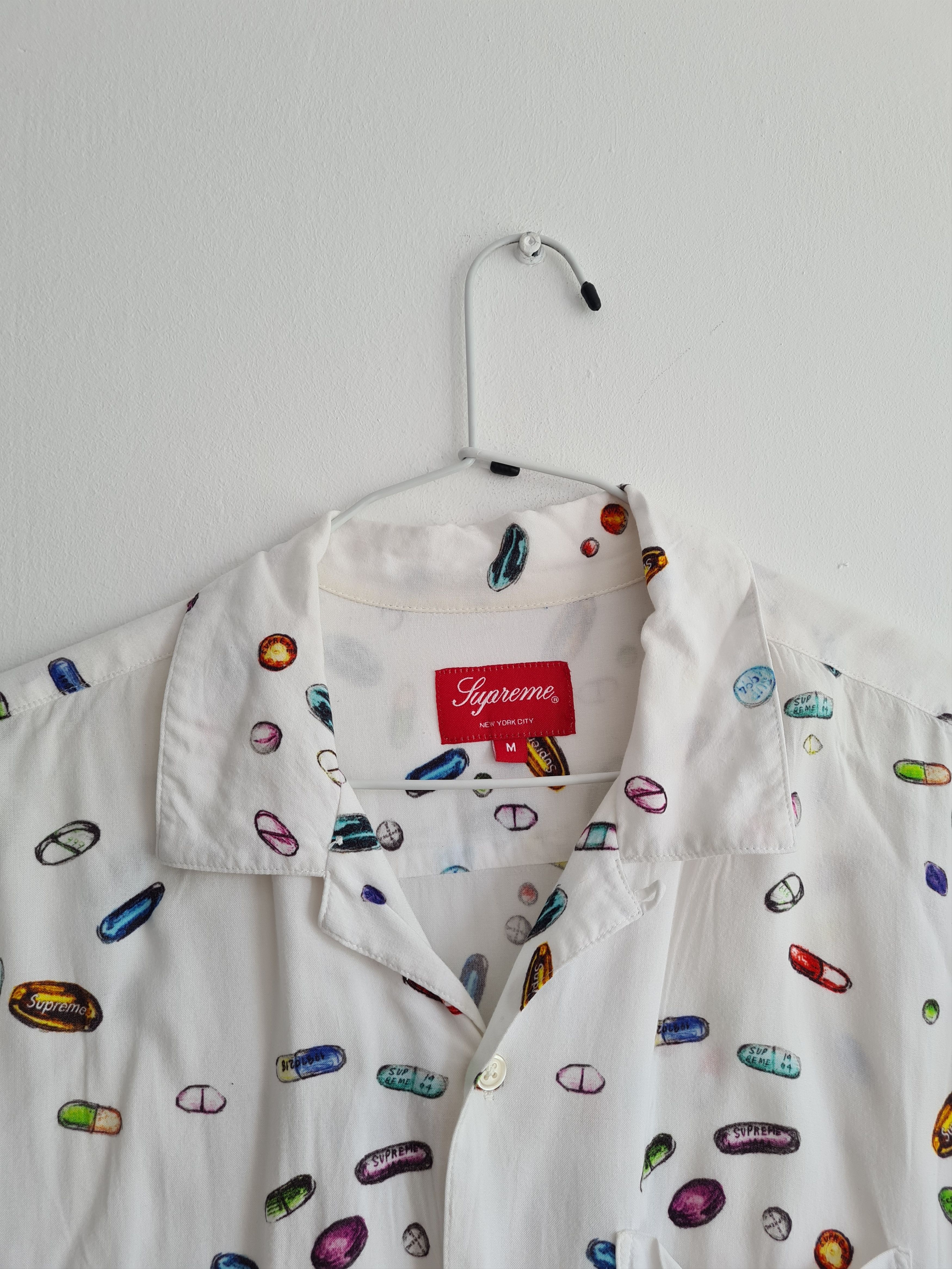 Supreme Pills Rayon Camp Collar Shirt SS17 Size US M / EU 48-50 / 2 - 3 Thumbnail