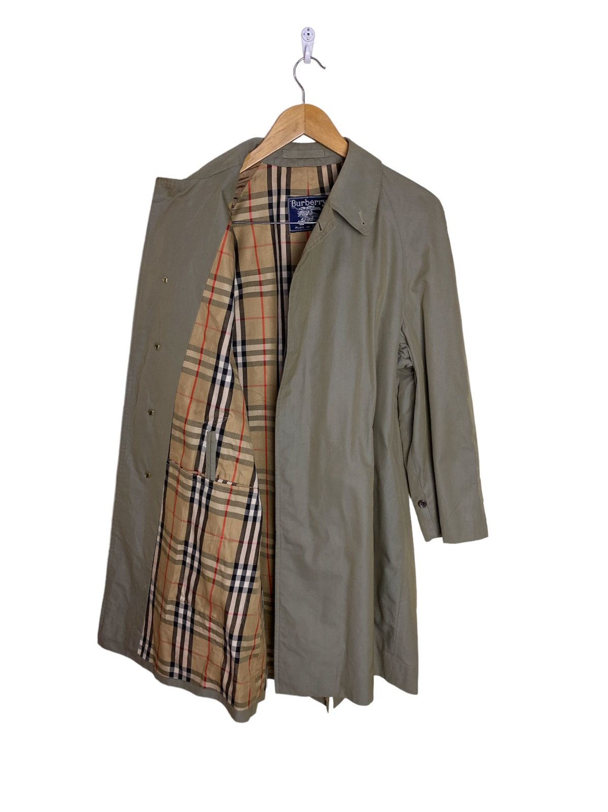 Vintage Trench Coat BURBERRY Made In England Size 2024 M