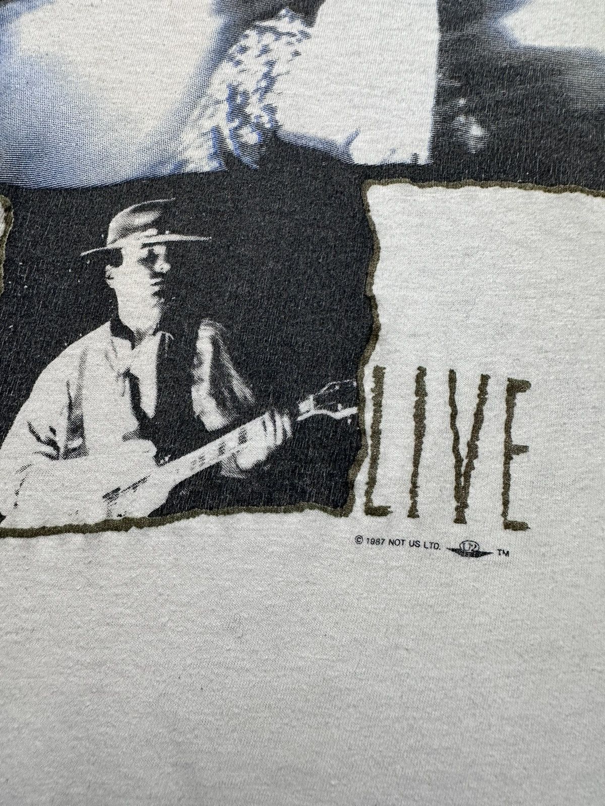 Band Tees × Vintage Vintage U2 Rock tee tour tee Live 1987 size XL rare Size US XL / EU 56 / 4 - 5 Thumbnail