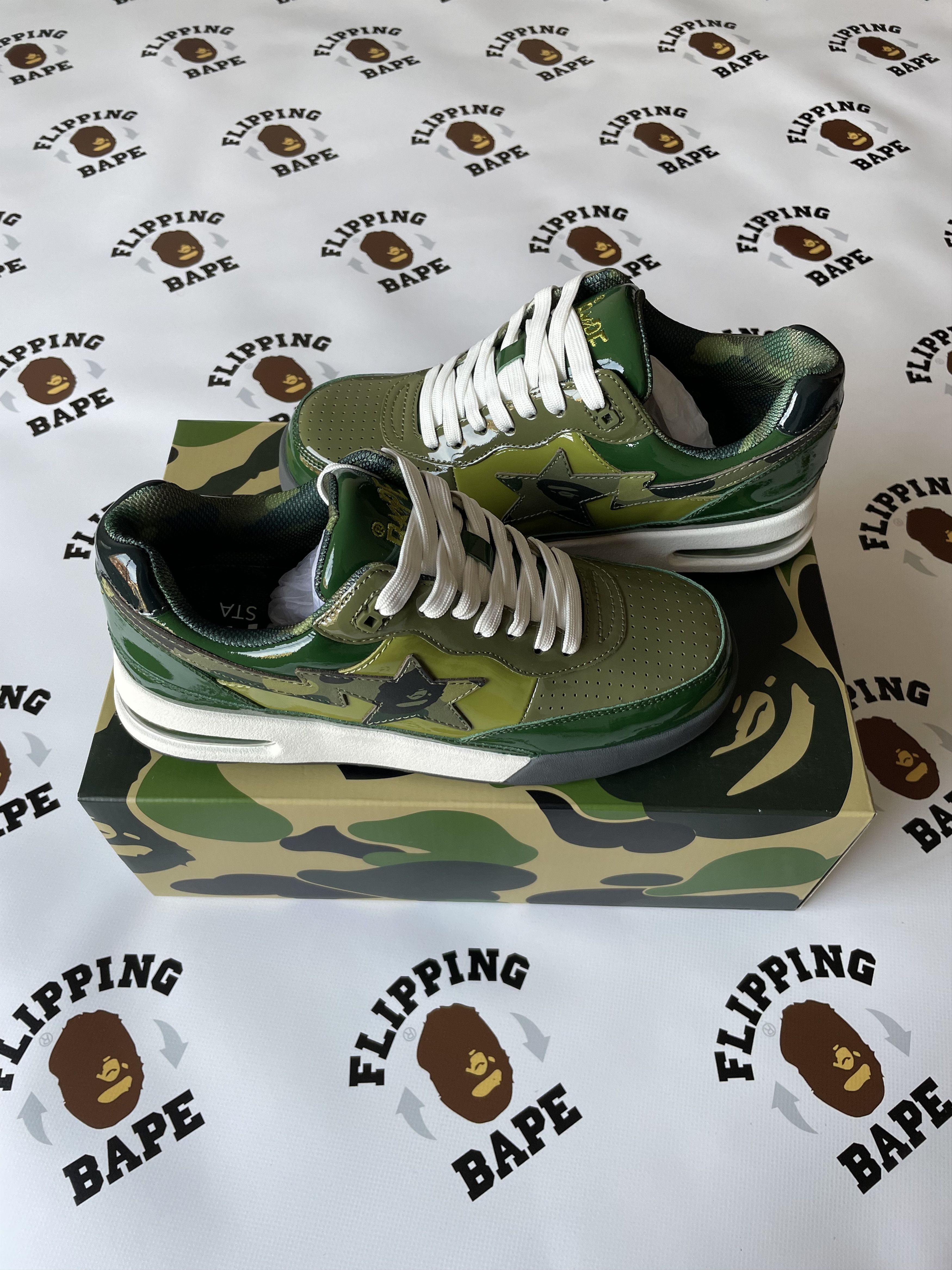 image of Bape Road Sta 1 Shoes in Green, Men's (Size 8.5)