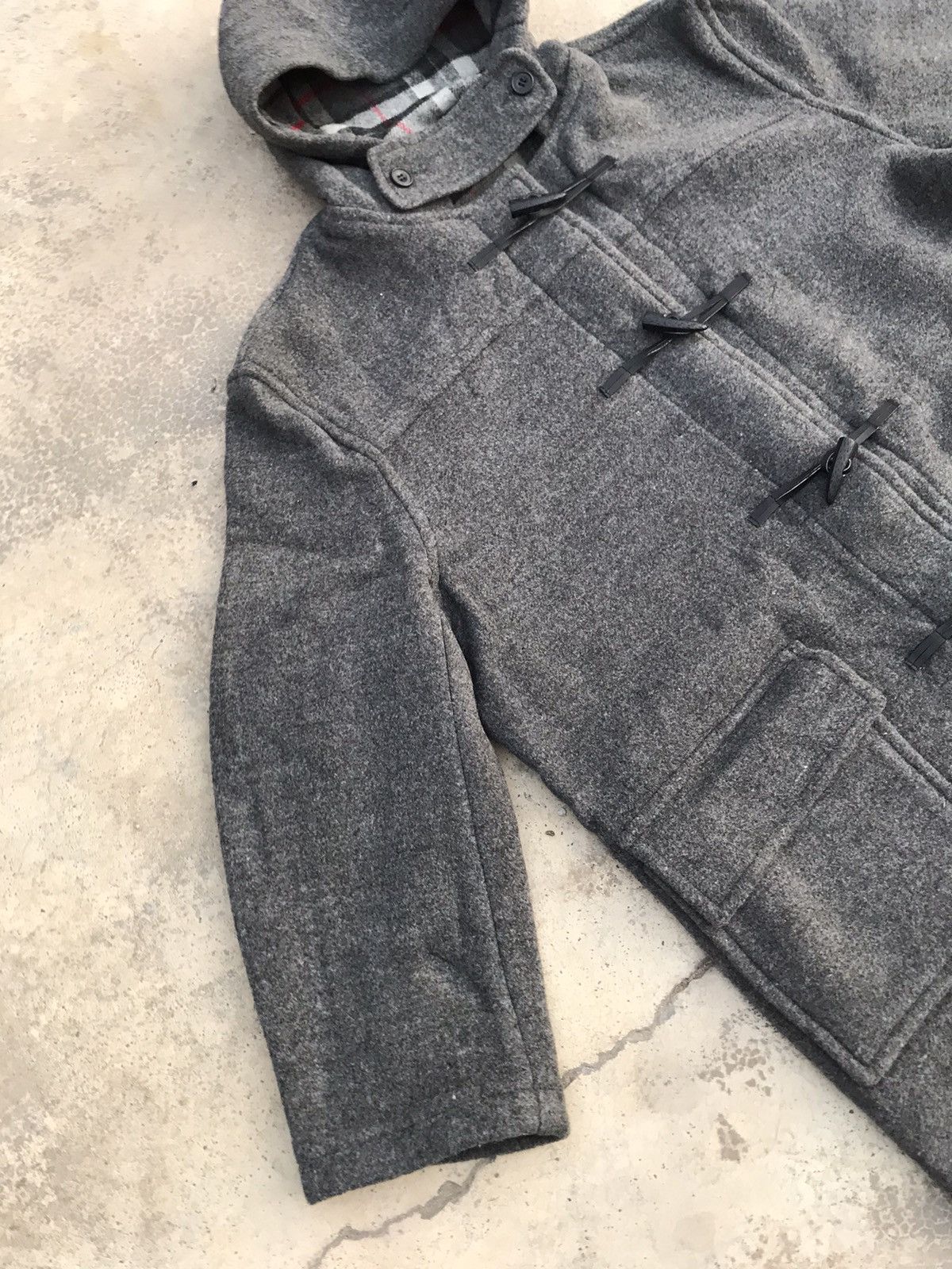 Burberry Rare🔥 Heavy Coat Burberry Made In england Nice design Size US L / EU 52-54 / 3 - 13 Thumbnail