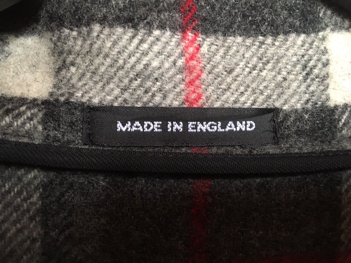 Burberry Rare🔥 Heavy Coat Burberry Made In england Nice design Size US L / EU 52-54 / 3 - 7 Thumbnail