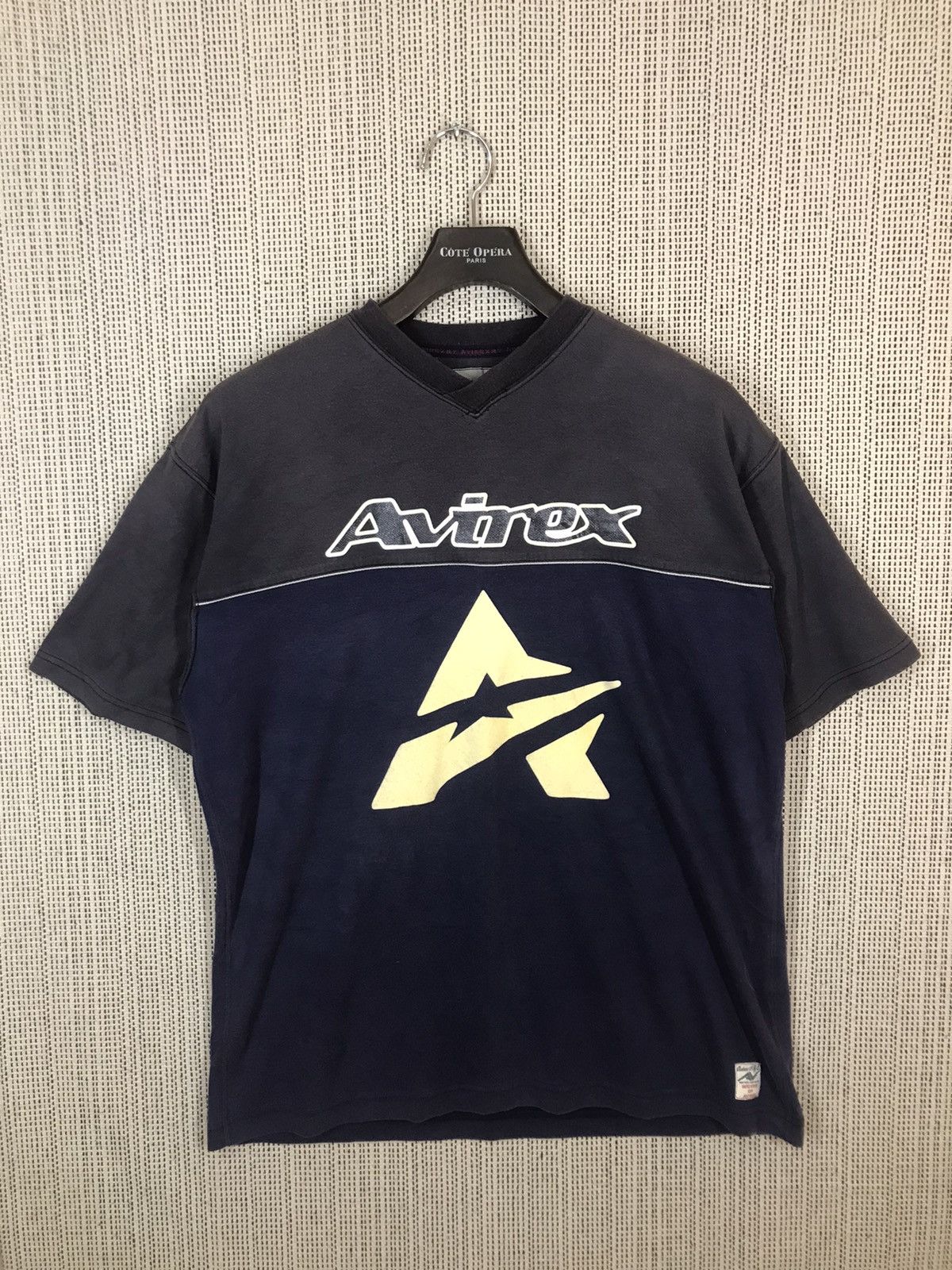 Avirex ‼️VTG AVIREX TSHIRT SPELLOUT NICE DESIGN‼️ Size US L / EU 52-54 / 3 - 1 Thumbnail