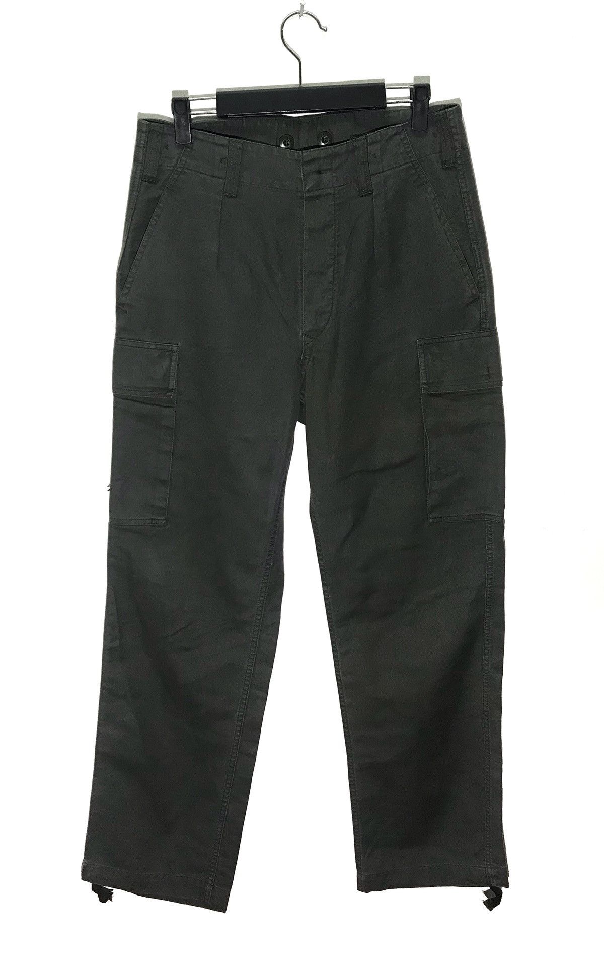 Vintage Vintage Military Parachute Cargo Bondage Pants Size US 30 / EU 46 - 1 Thumbnail