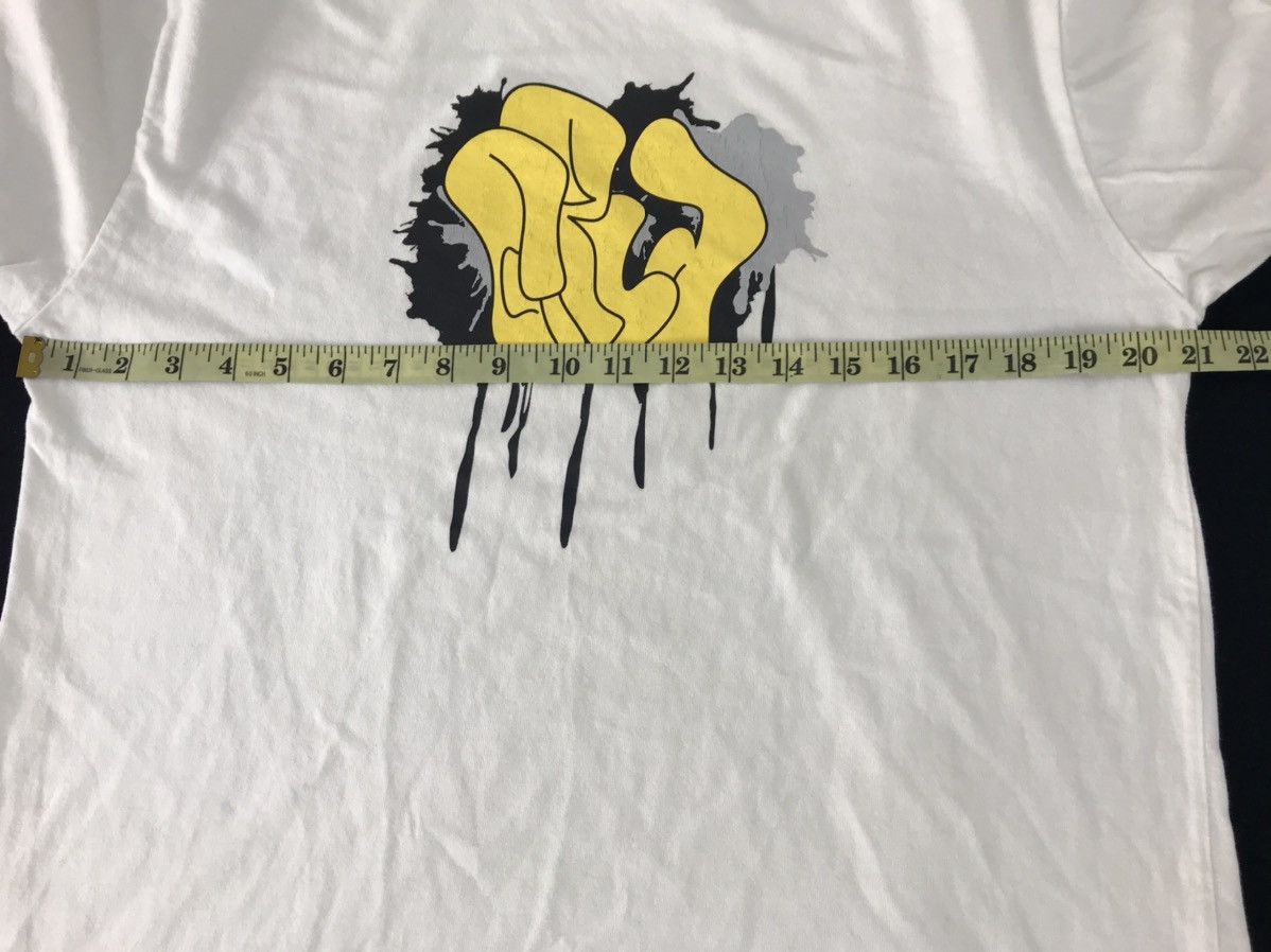 Vintage Vintage Gorilla Skate Brand Grafitti Style Graphic Tee Size US L / EU 52-54 / 3 - 7 Thumbnail