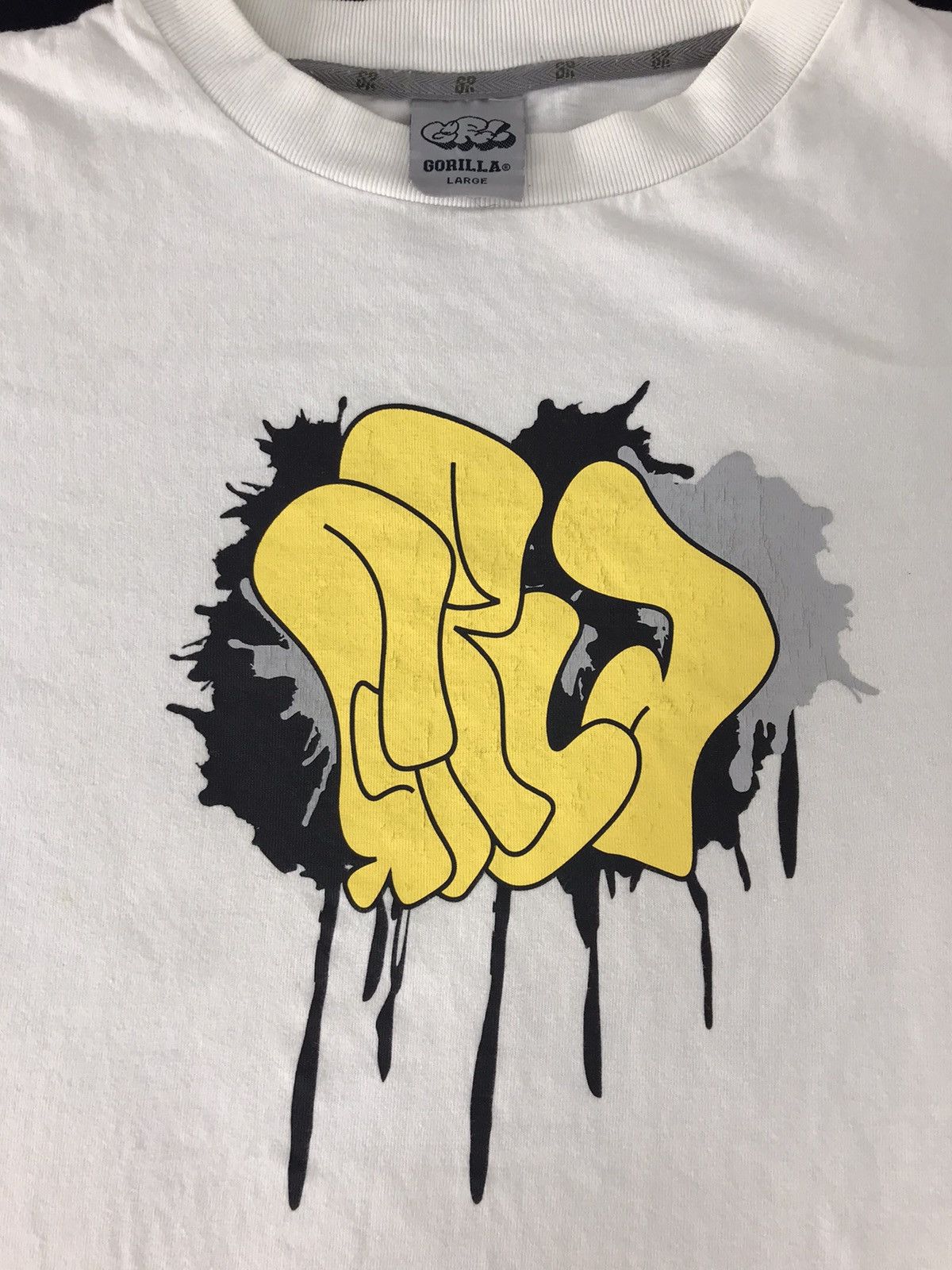 Vintage Vintage Gorilla Skate Brand Grafitti Style Graphic Tee Size US L / EU 52-54 / 3 - 3 Thumbnail