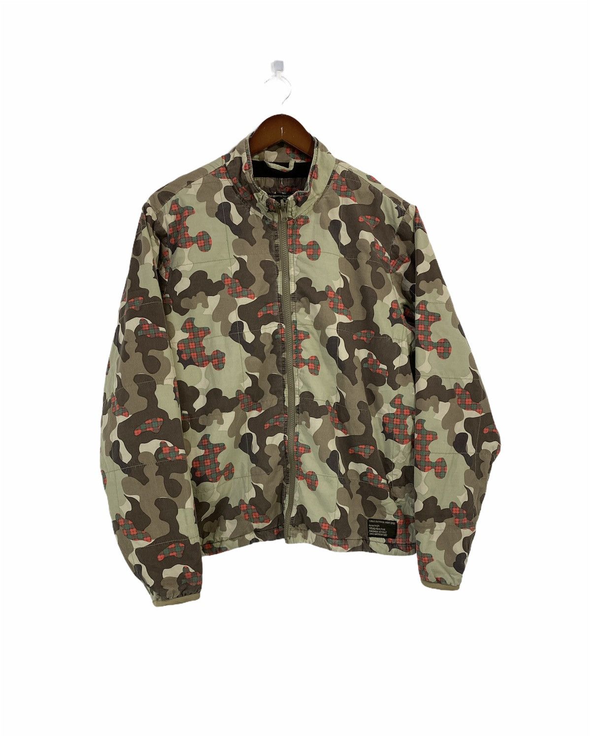 Stussy Stussy Camouflage Quilted Jacket Design Nice Rare Design Size US S / EU 44-46 / 1 - 1 Thumbnail