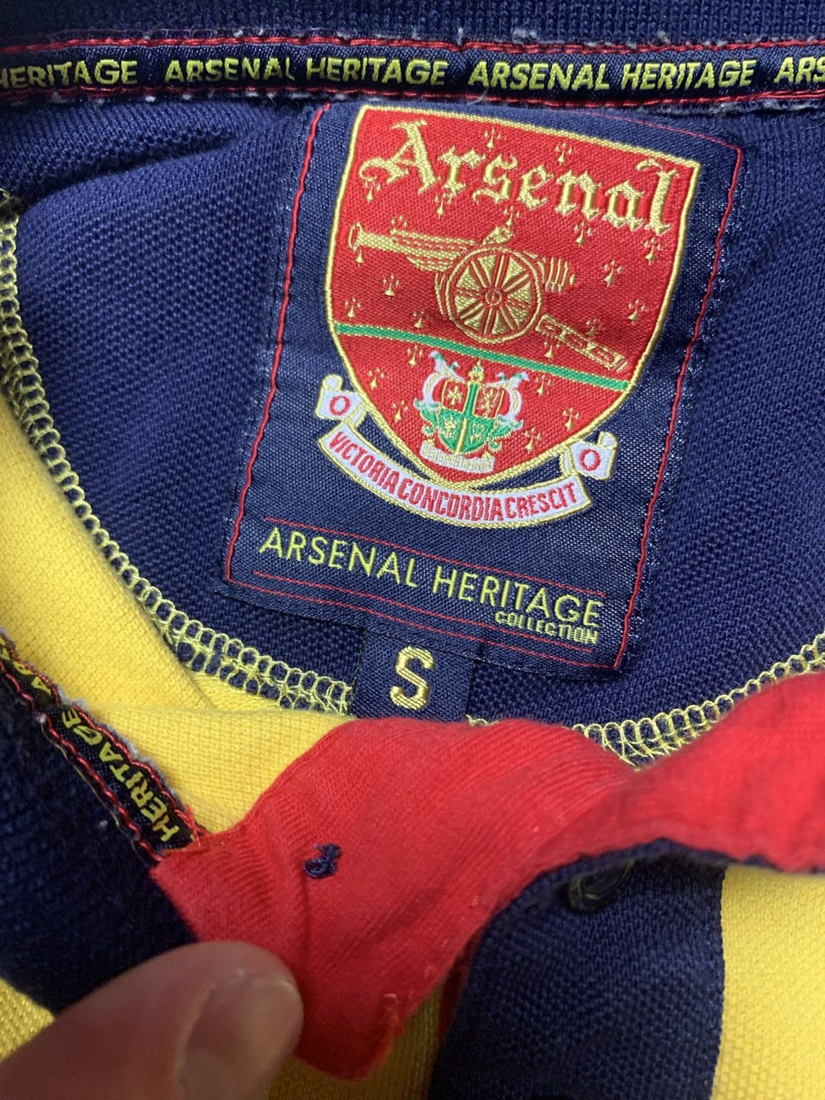 Vintage Vintage Arsenal soccer jersey AFC Heritage 97/99 away Size US S / EU 44-46 / 1 - 3 Thumbnail