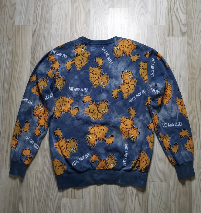 Garfield eat store and sleep sweatshirt