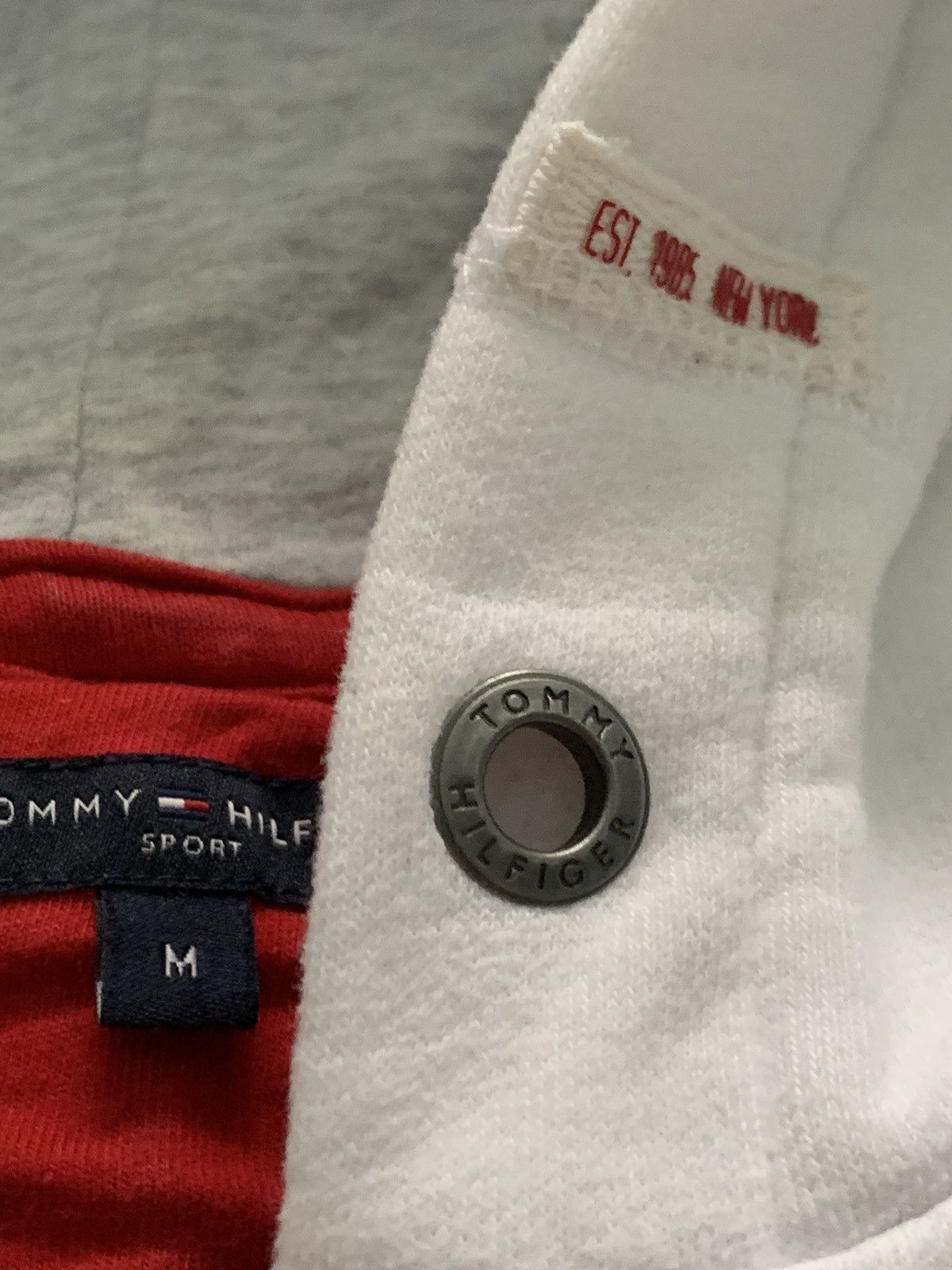 Tommy Hilfiger × Vintage Tommy Hilfiger Vintage y2k 2000s hip hop style zip hoodie Size M / US 6-8 / IT 42-44 - 3 Thumbnail