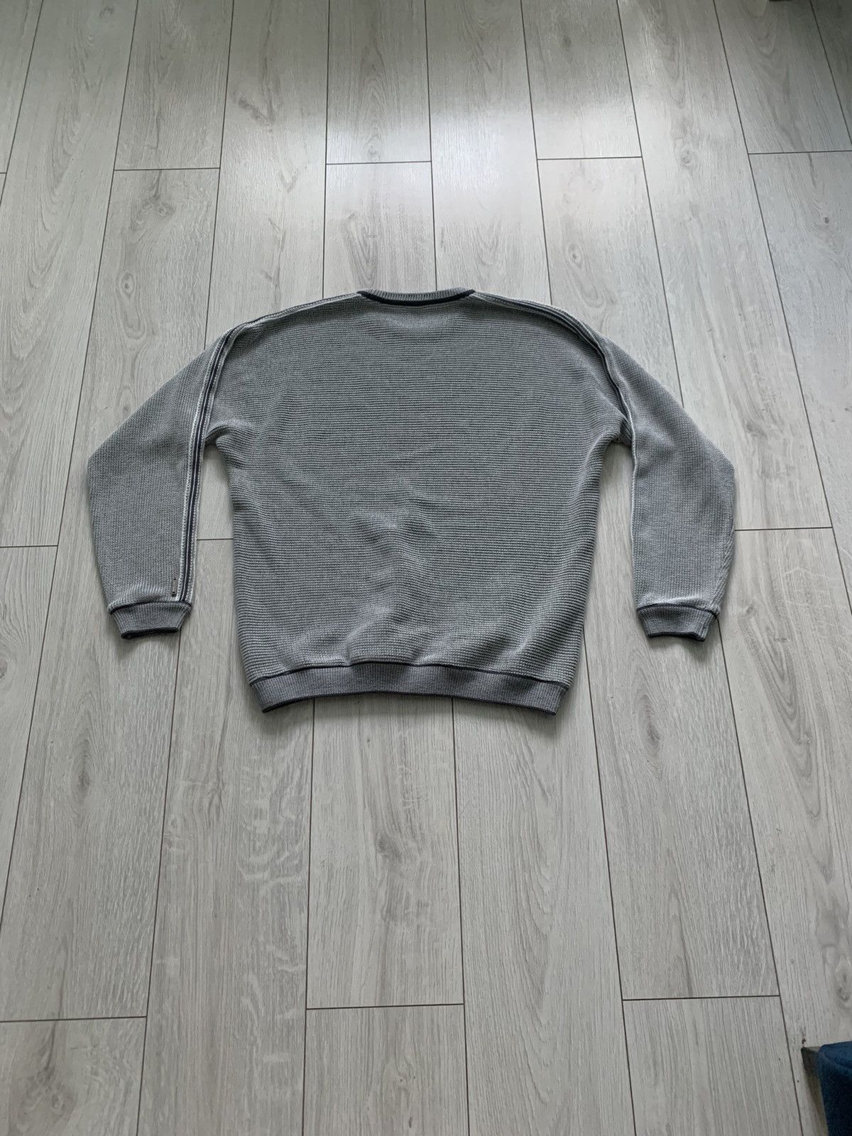 Carlo Colucci Carlo Colucci oversized grey sweater (only for Japan) Size US L / EU 52-54 / 3 - 7 Thumbnail