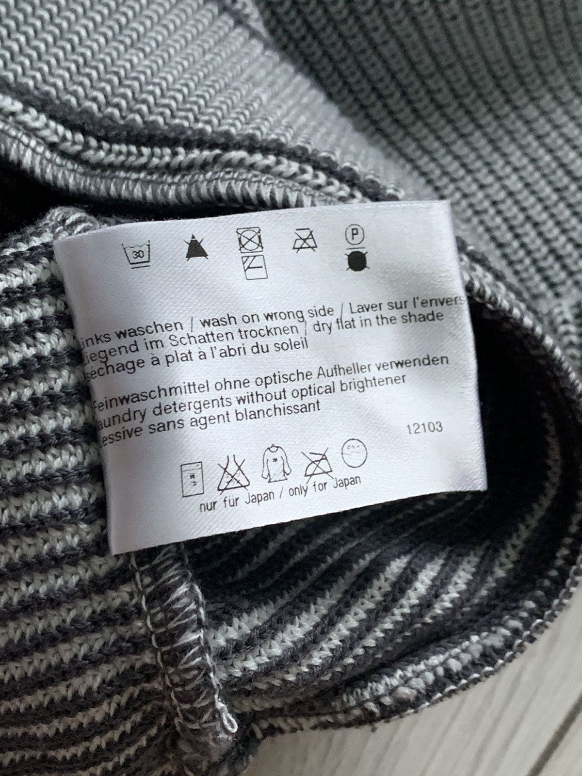 Carlo Colucci Carlo Colucci oversized grey sweater (only for Japan) Size US L / EU 52-54 / 3 - 6 Thumbnail