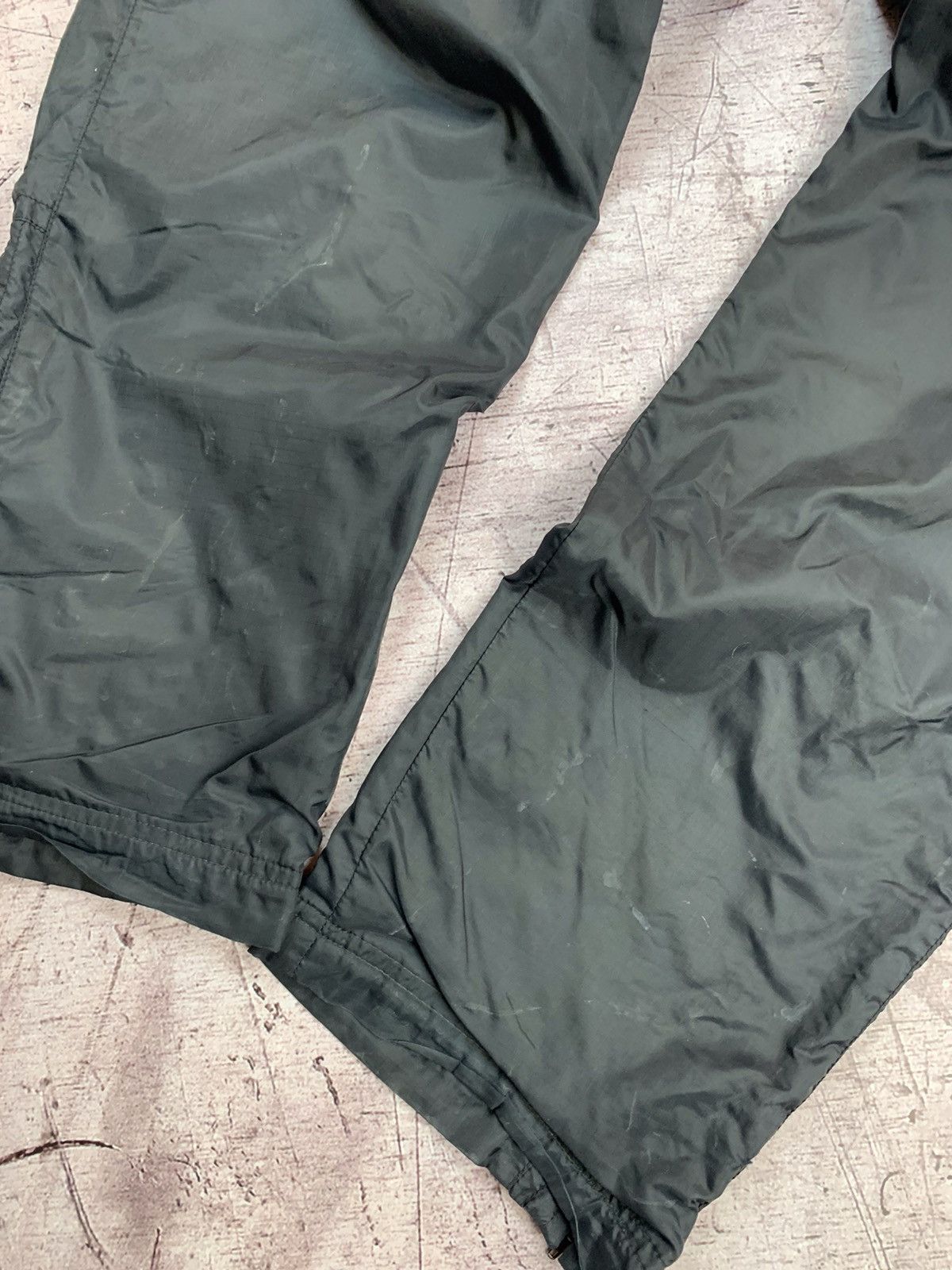 Nike × Vintage Nike Vintage Mens Nylon Pants Drill style Size US 32 / EU 48 - 7 Thumbnail