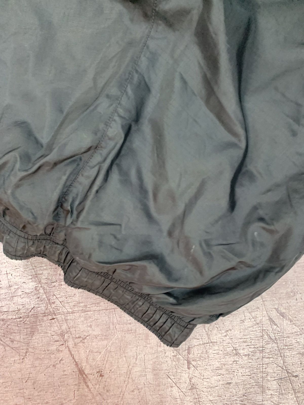 Nike × Vintage Nike Vintage Mens Nylon Pants Drill style Size US 32 / EU 48 - 6 Thumbnail