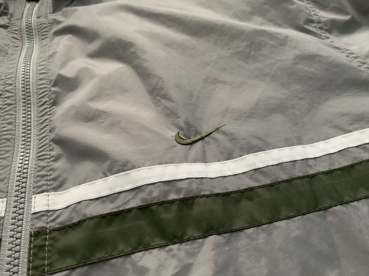 Nike × Vintage Nike vintage grey y2k 2000s light jacket Size US S / EU 44-46 / 1 - 2 Thumbnail